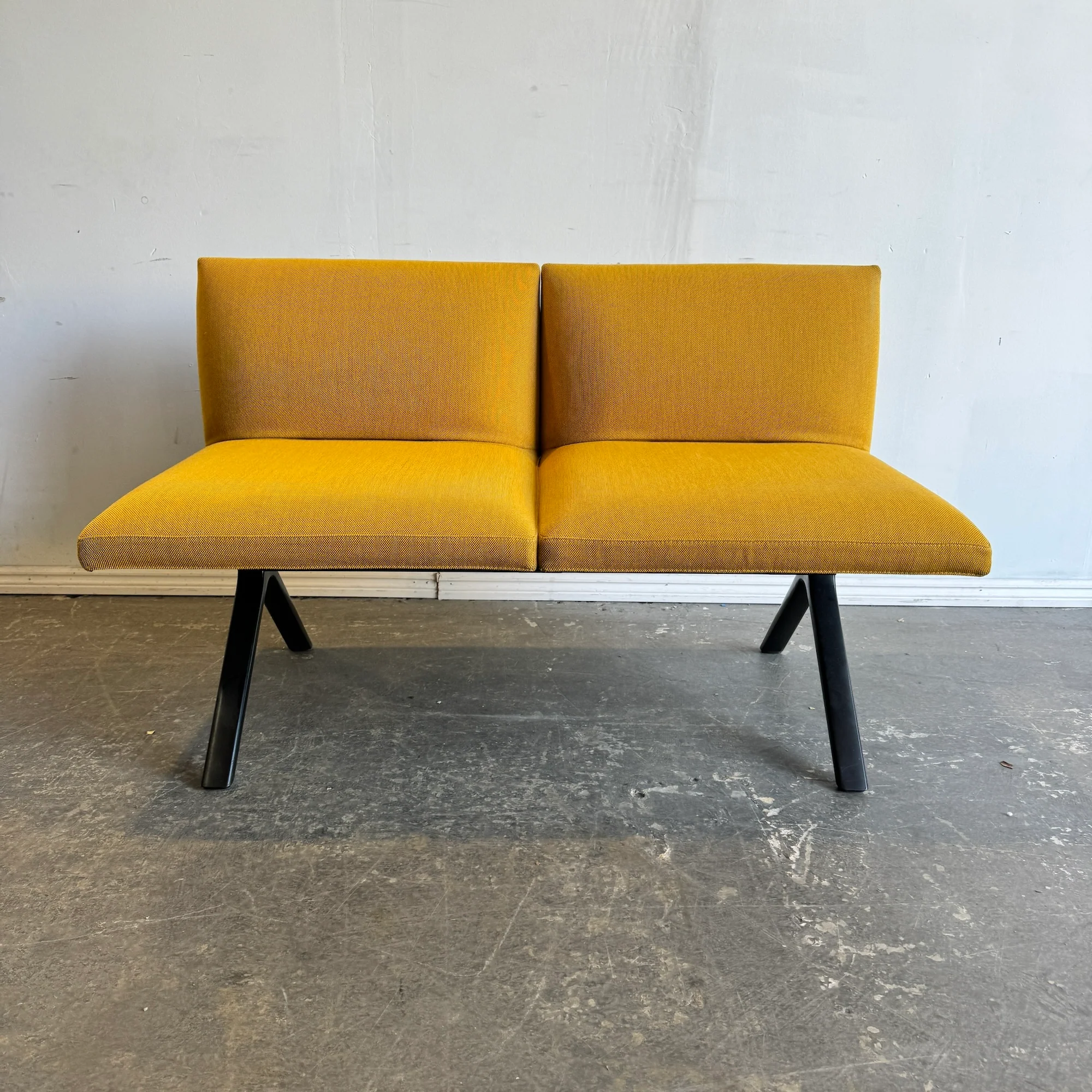 Arper Kiik Loveseat Sofa