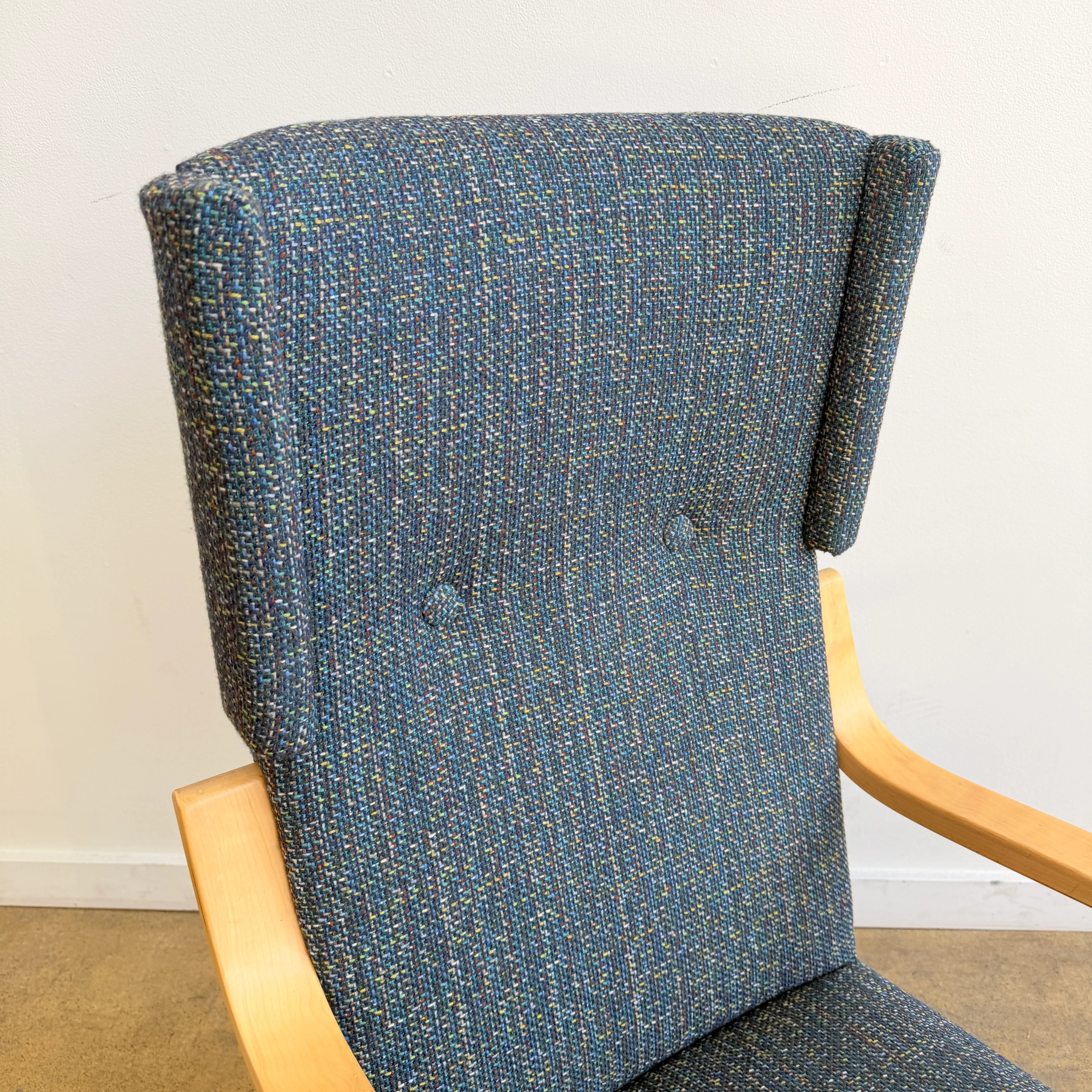 Artek Alvar Aalto Amchair Model 401 - Momentum Sina Pearson Fabric - Image 4