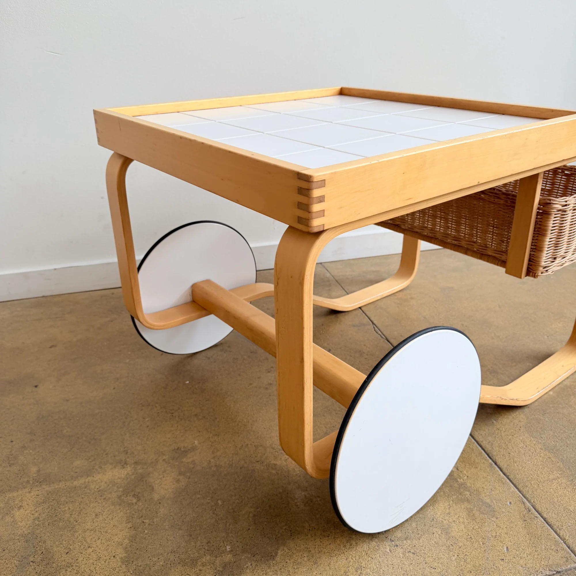 Artek Alvar Aalto Cart 900 in Birch with Rattan and Tile - Image 5