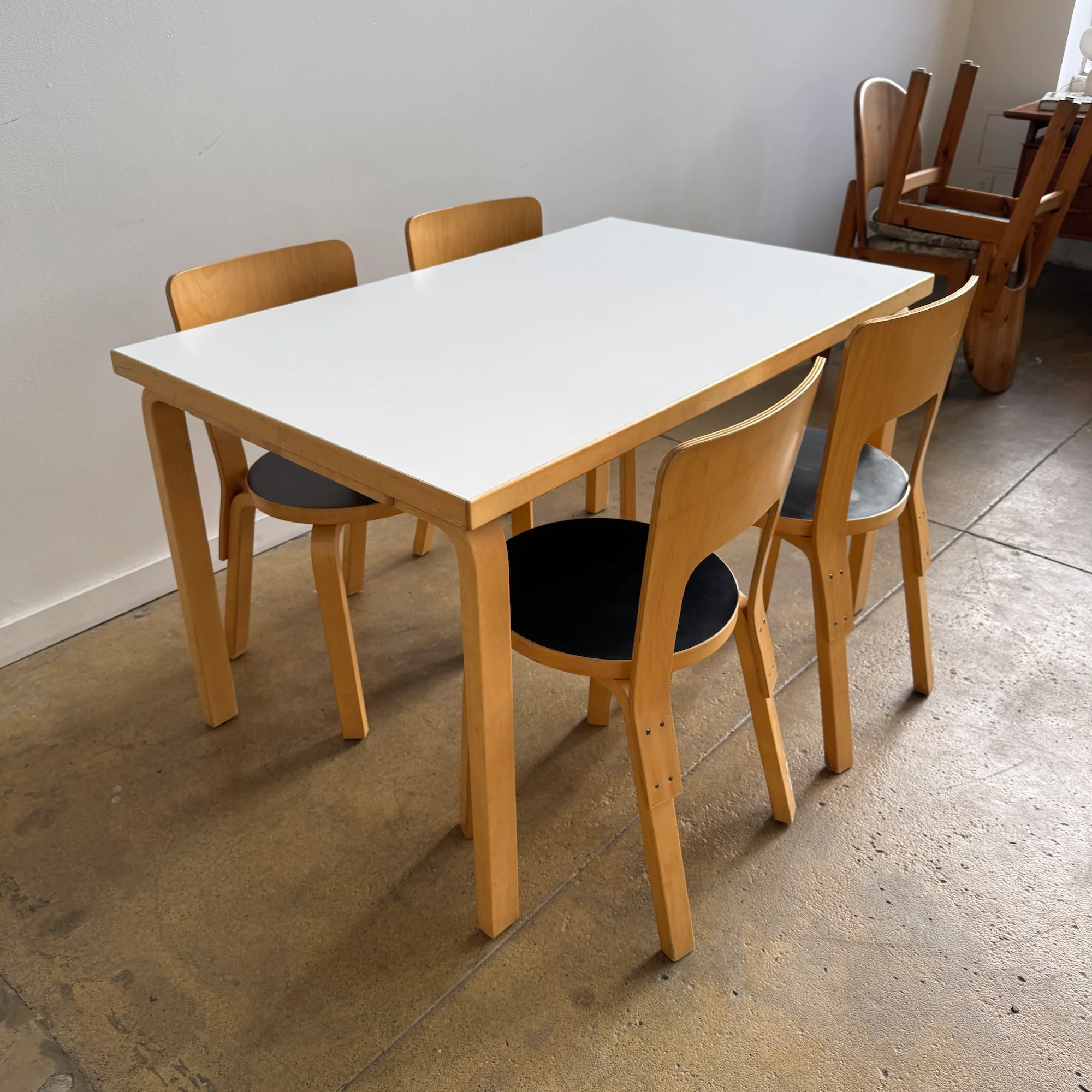 Authentic! Artek Alvar Aalto Table "Model 81B" - Image 3