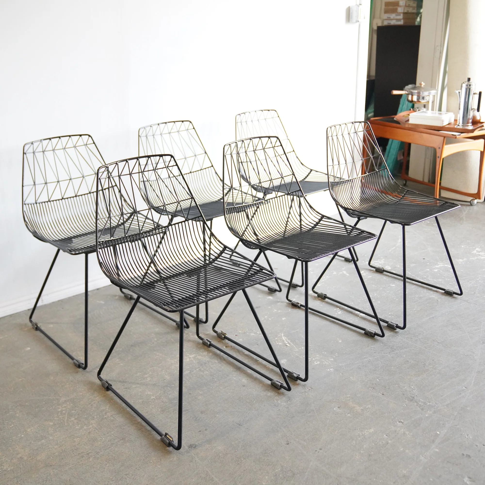 Authentic Bend Goods Set of 6 Stacking dining chairs - Image 3