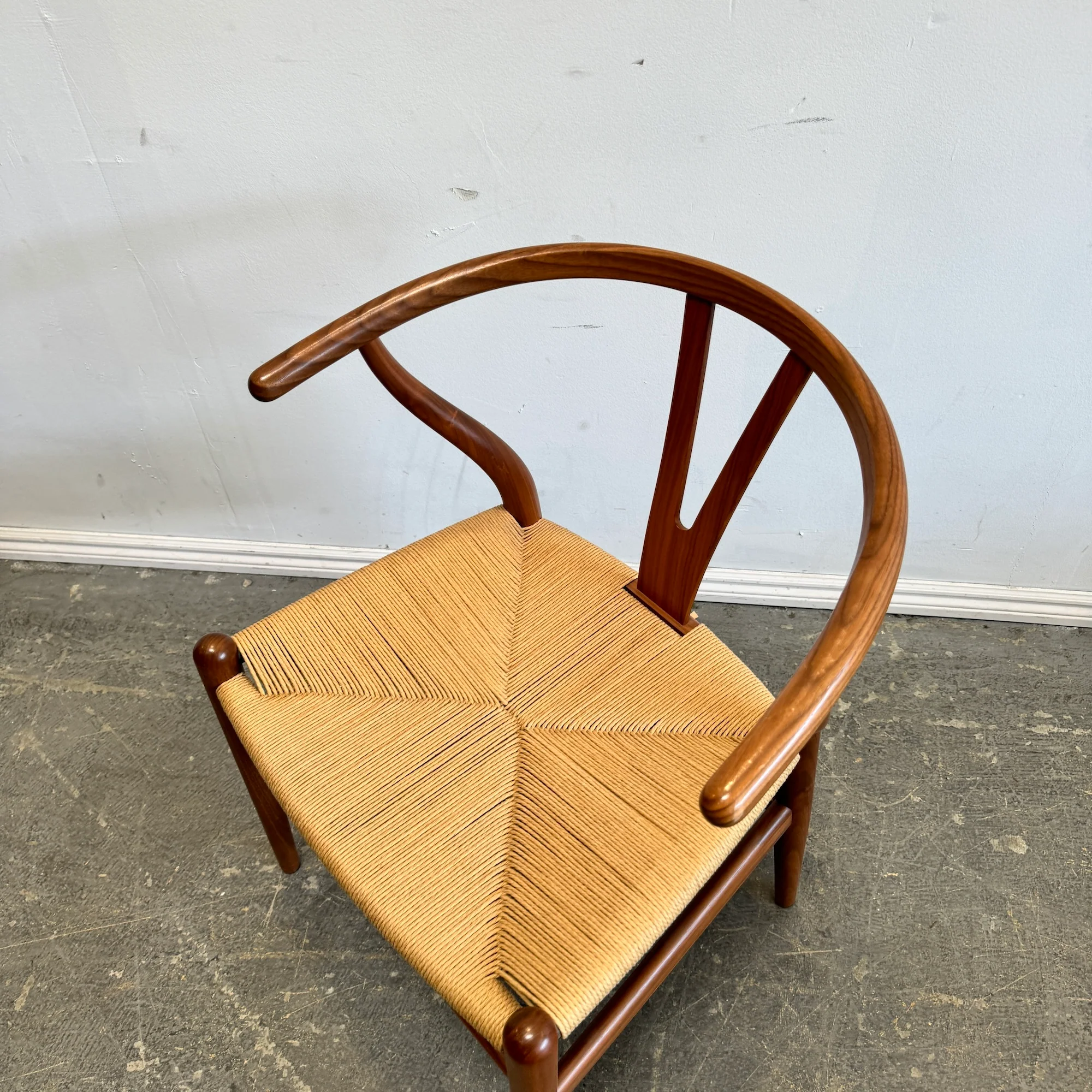 Authentic! Hans Wegner walnut wishbone Chair by Carl Hansen - Image 3