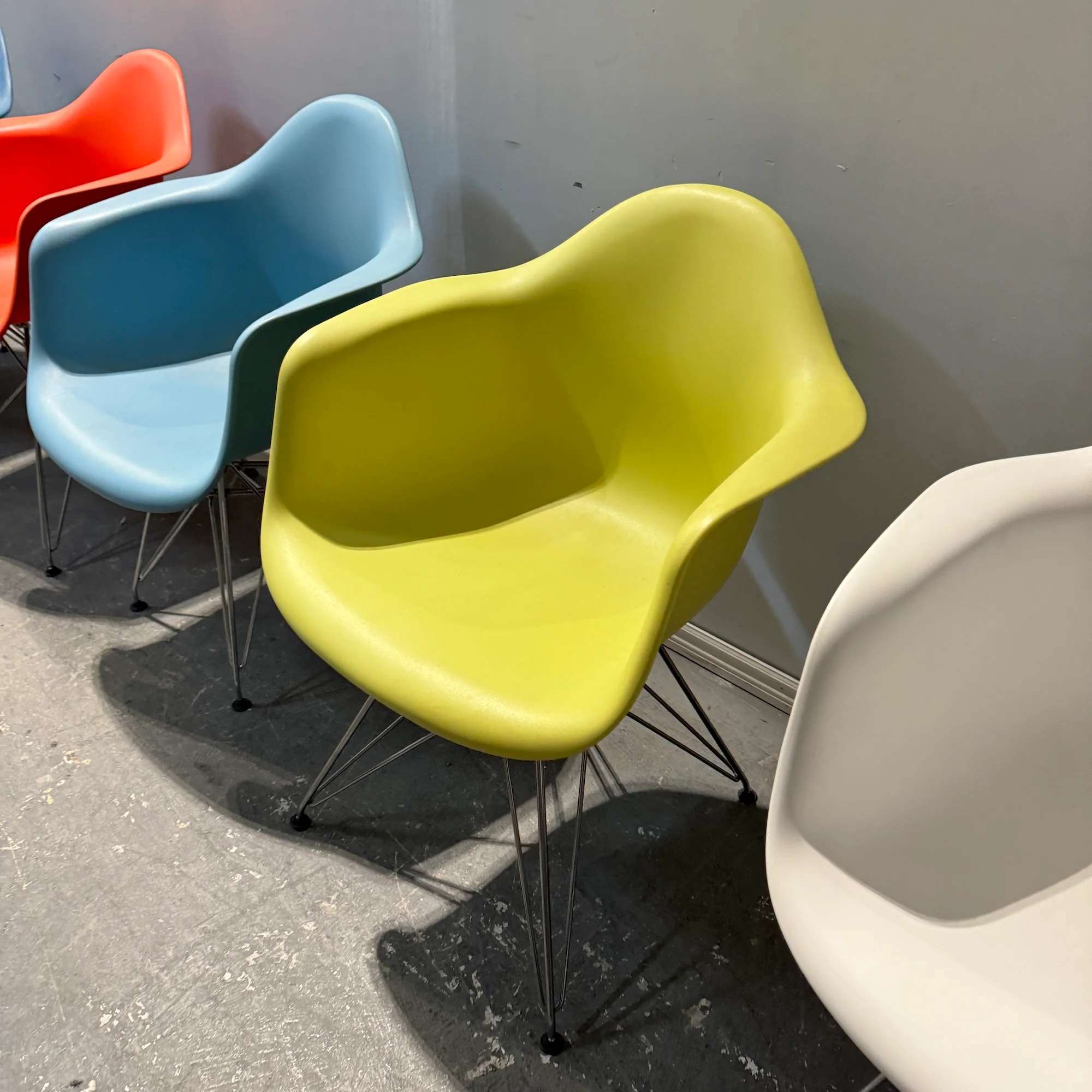 Authentic! Herman Miller Eames Set of 6 Armchair - Image 7