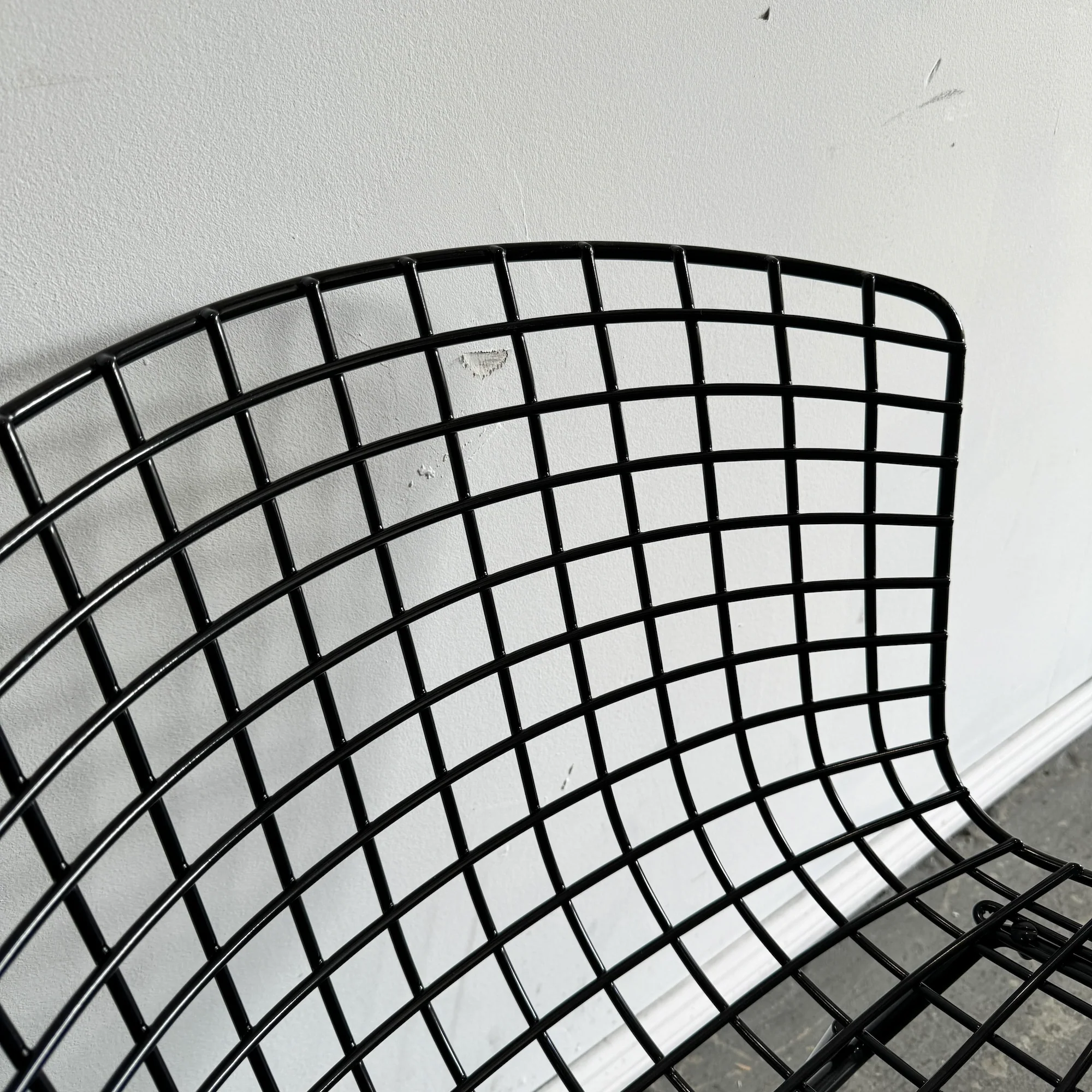 Authentic! Knoll Bertoia Side chairs with leather pad (Set of 4) - Image 6