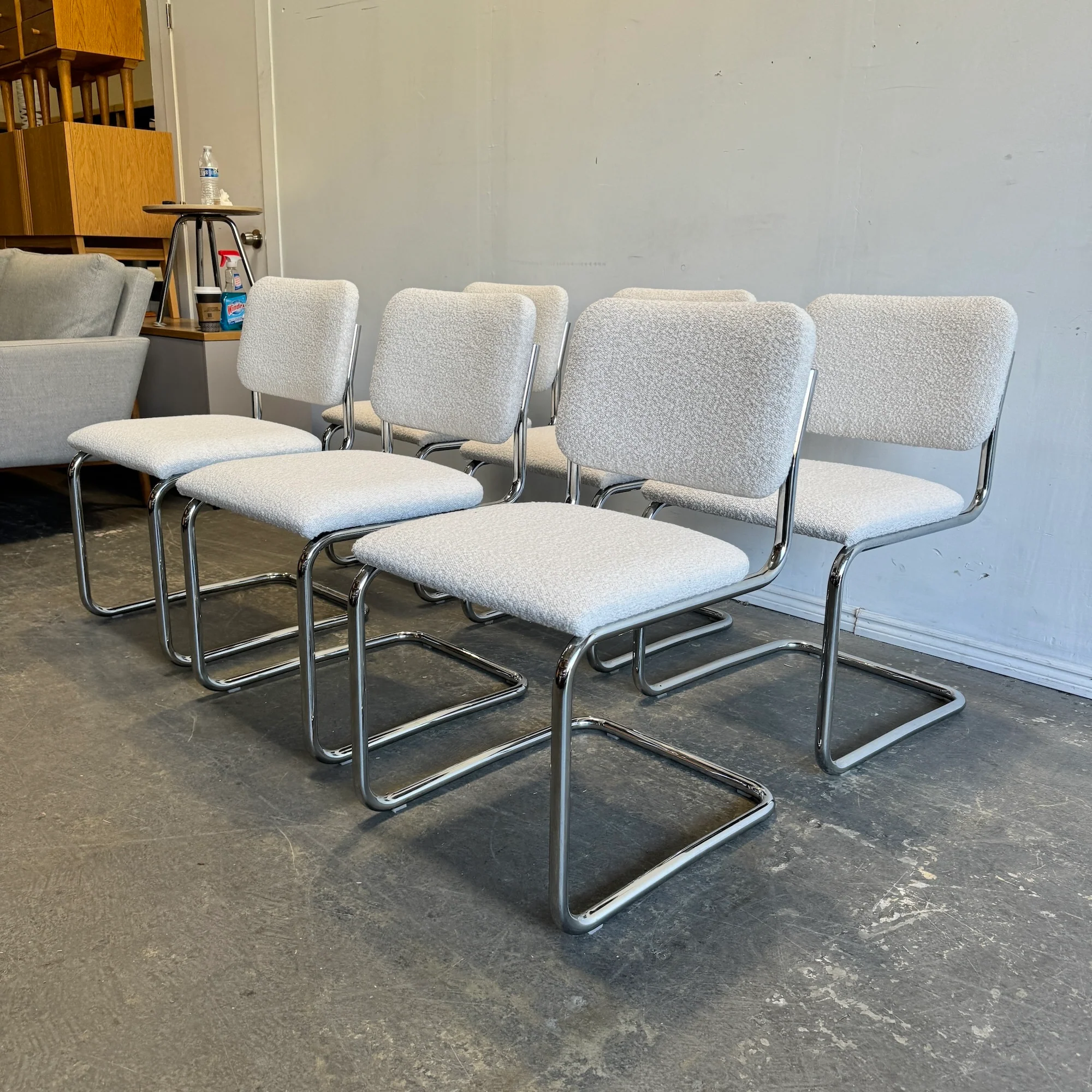 Brand New! Knoll Cesca set of 6 boucle dining chairs - Image 2