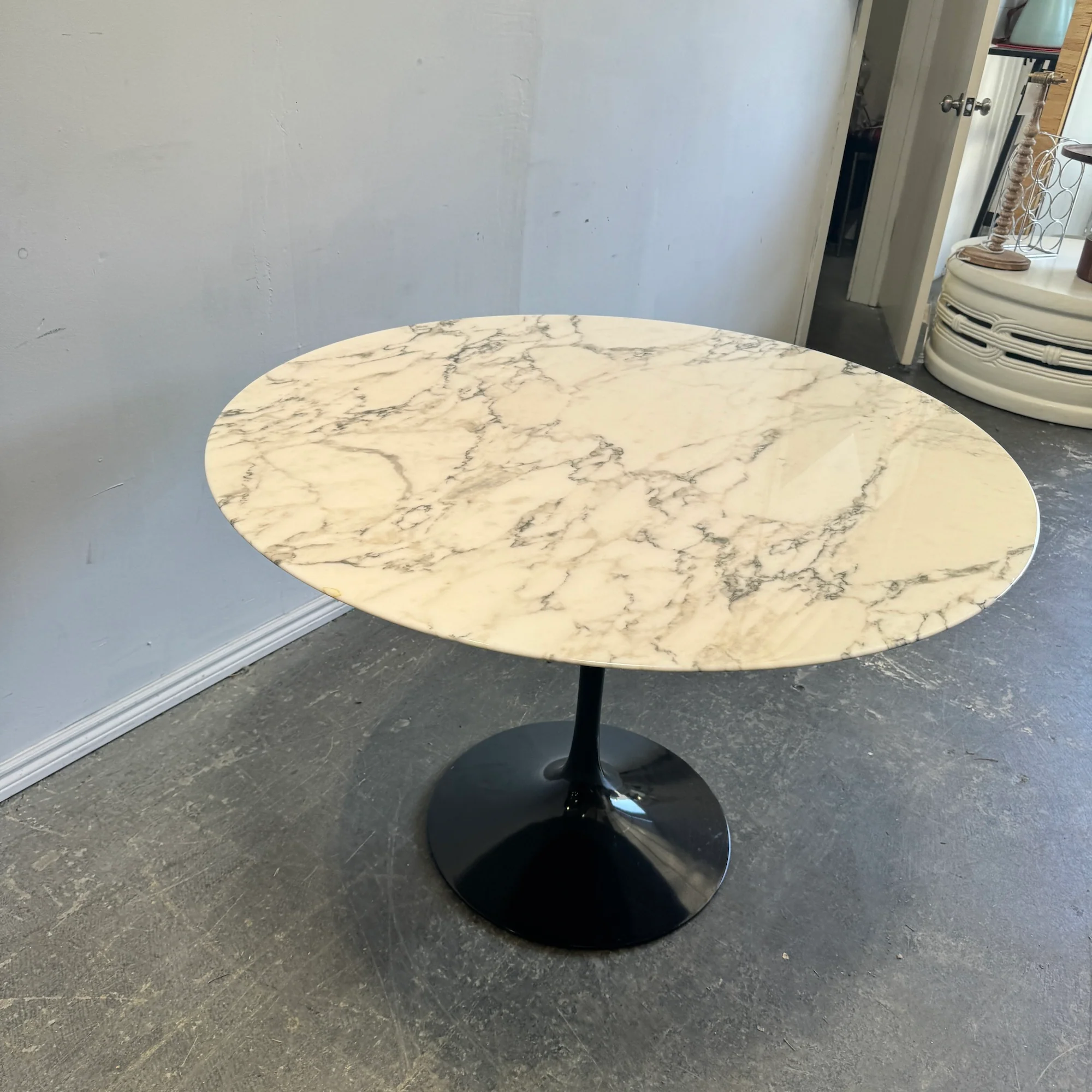 Authentic! Knoll Eero Saarinen Tulip 42" Dining Table - Image 10