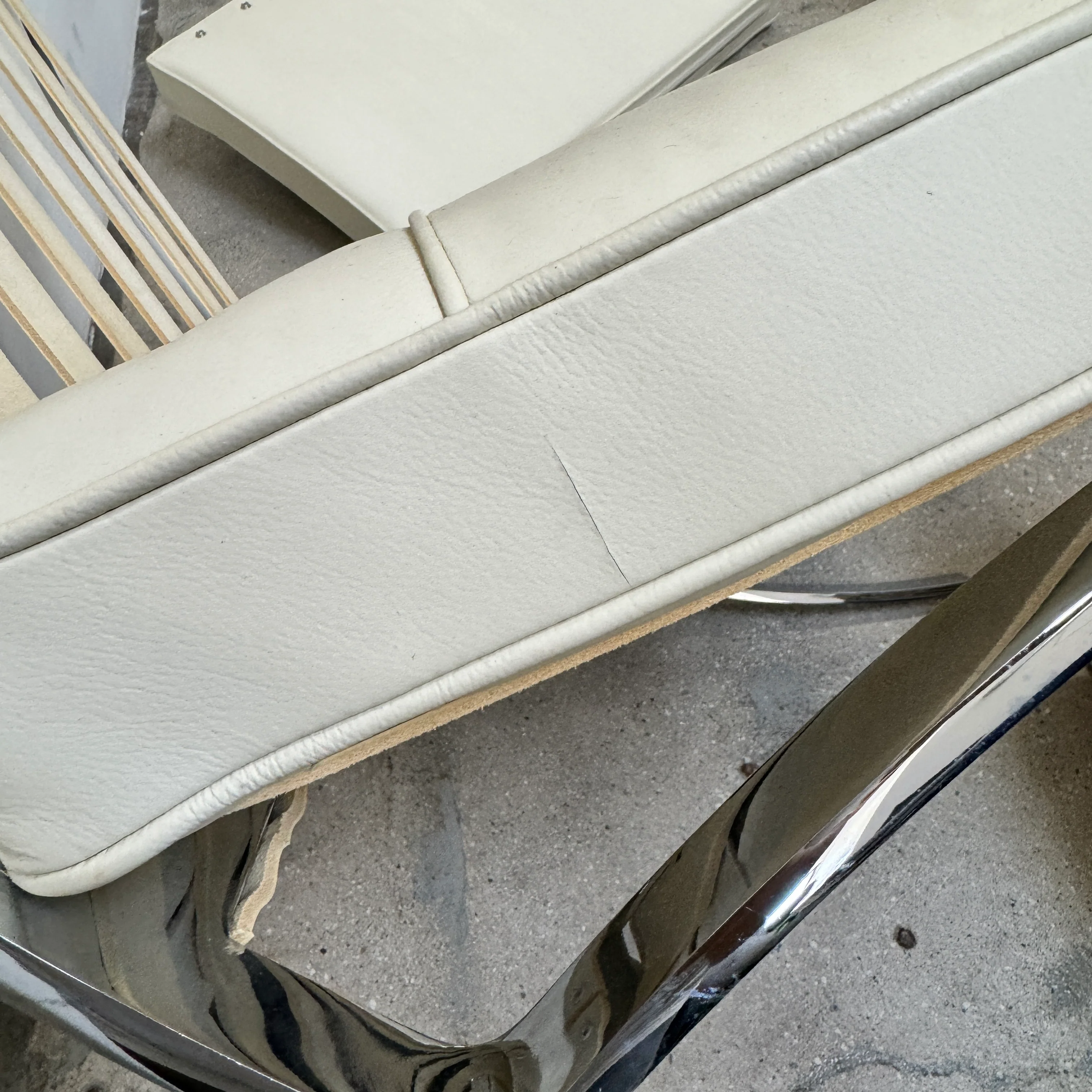 Authentic! Knoll Mies Van Der Rohe iconic Barcelona chair and Ottoman - Image 7