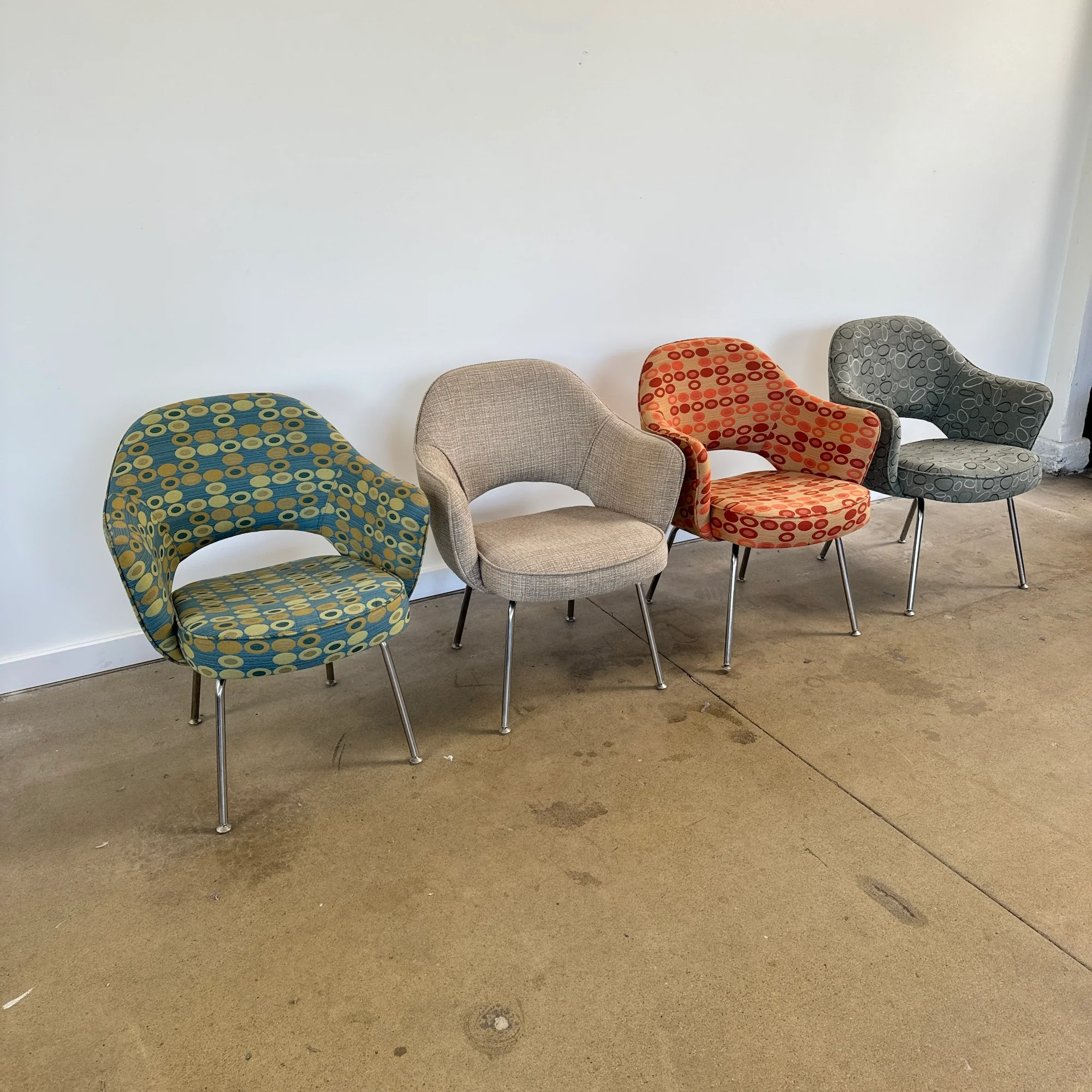 Authentic! Knoll Saarinen Executive set of 4 Armchairs - Image 4