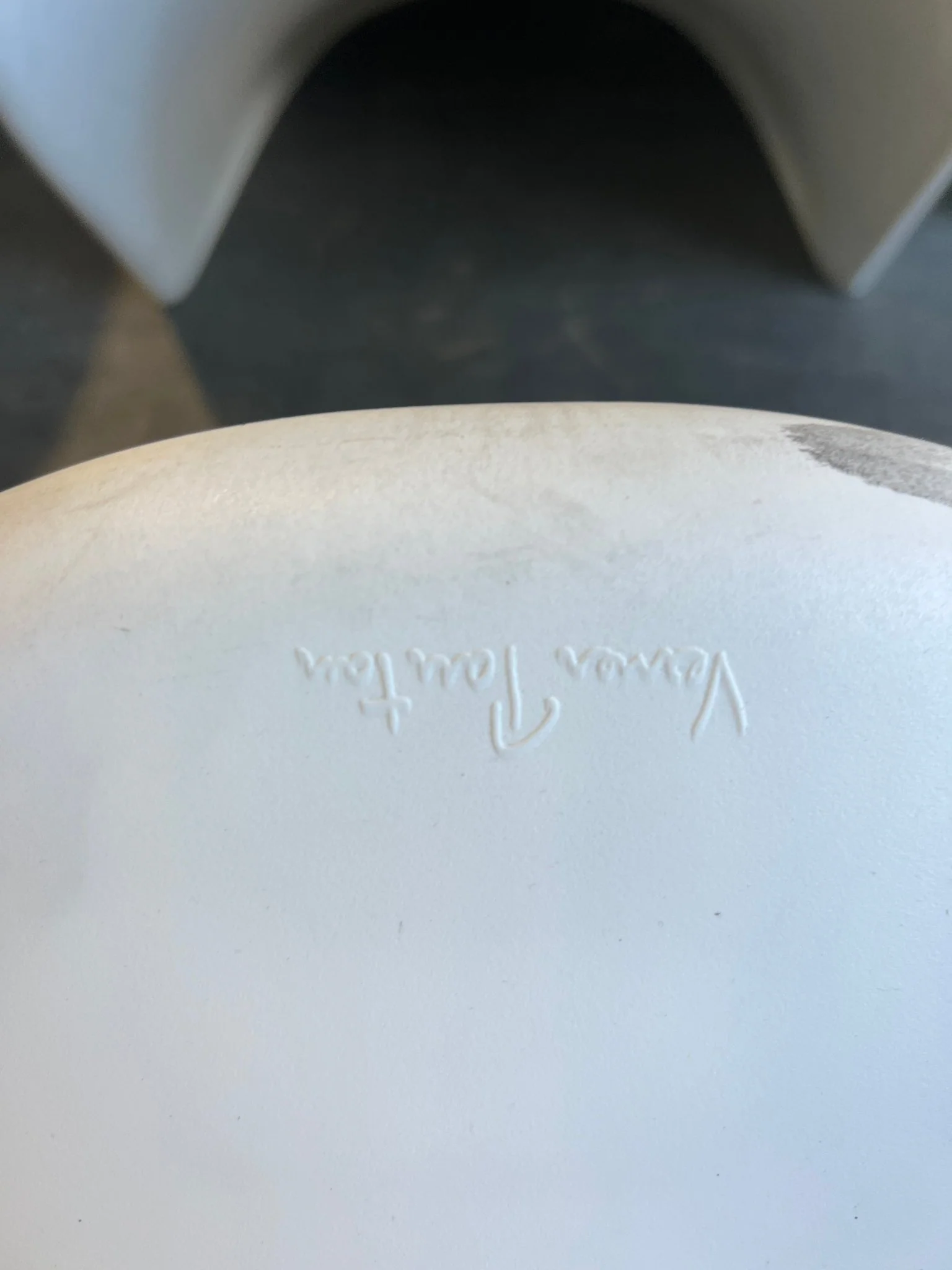 Authentic Vitra set of 6 Vernor Panton chairs - Image 4