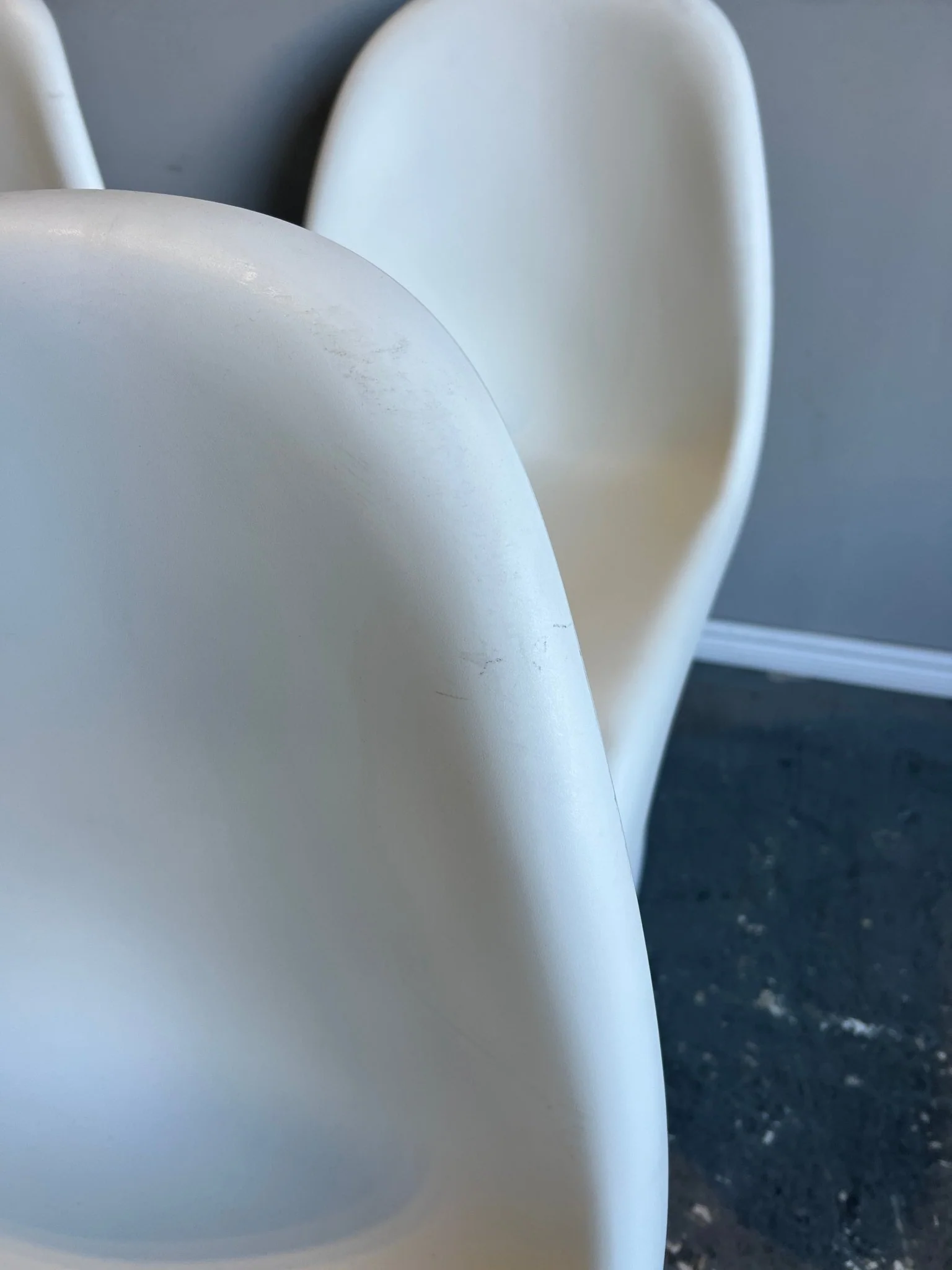 Authentic Vitra set of 6 Vernor Panton chairs - Image 6