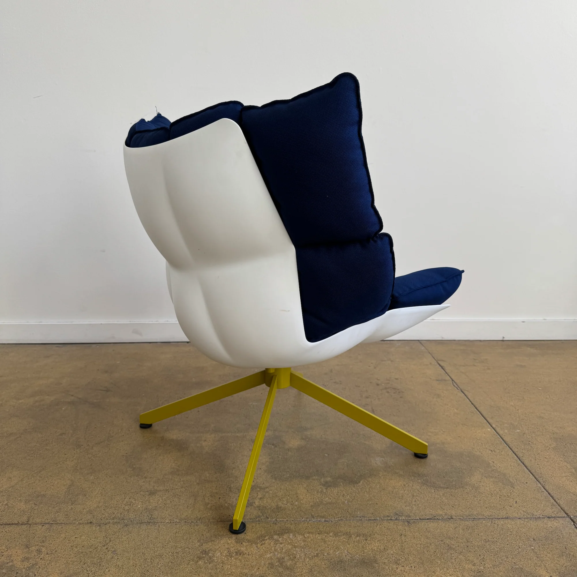 B&B Italia Husk High Armchair by Patricia Urquiola - Image 4