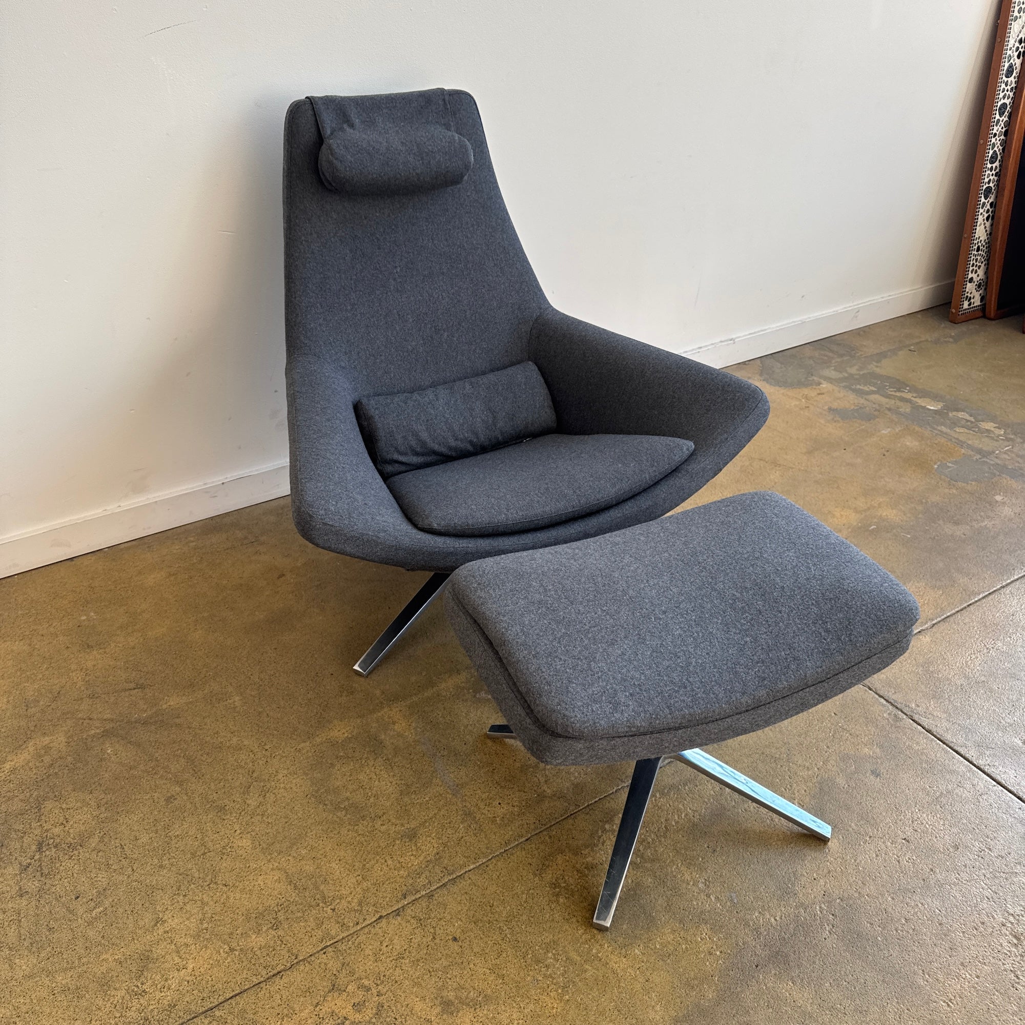 B&B Italia Metropolitan Lounge Chair & Ottoman With Headrest by Jeffrey Bernett - Image 5