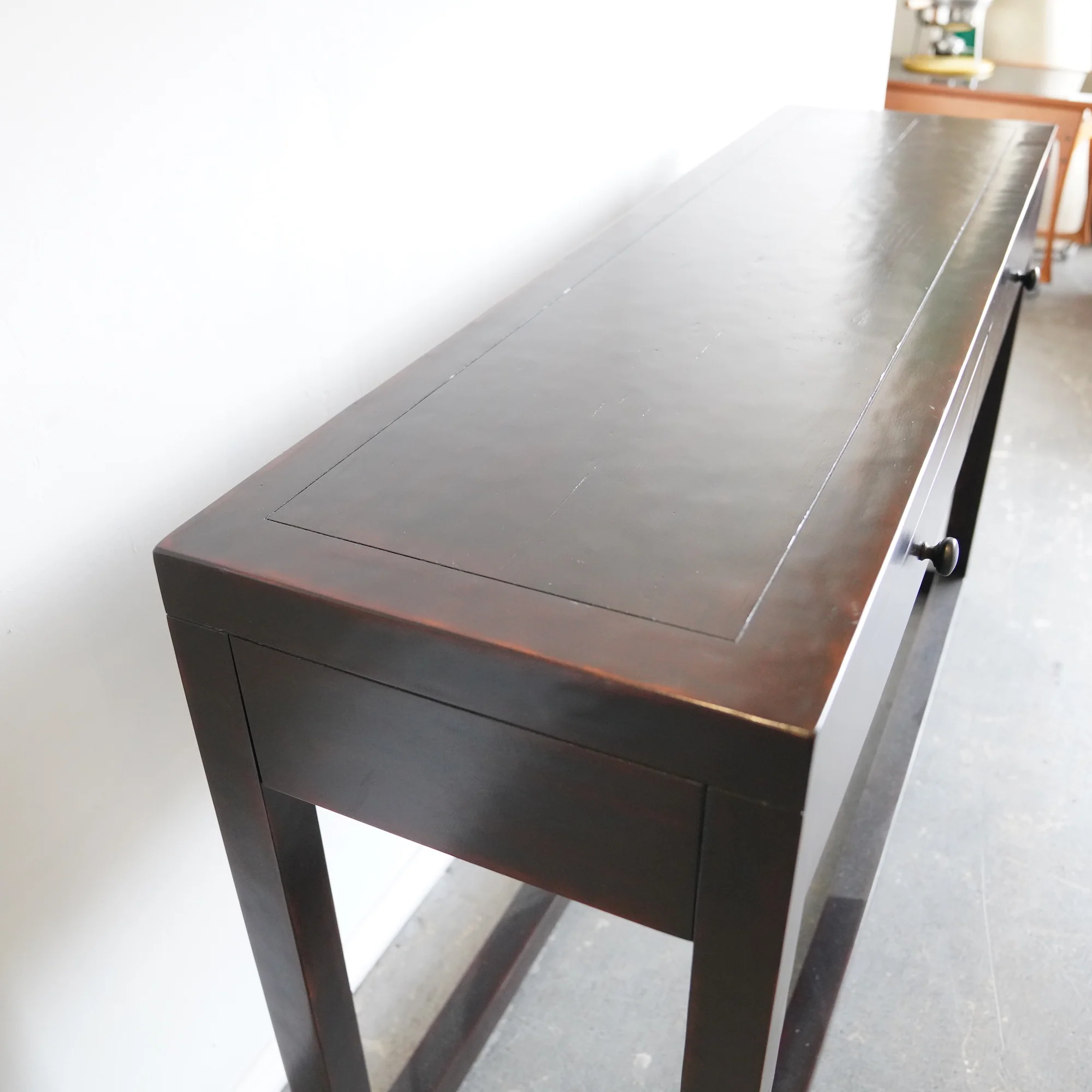 Bernhardt Brunello console table with 2 drawers - Image 4