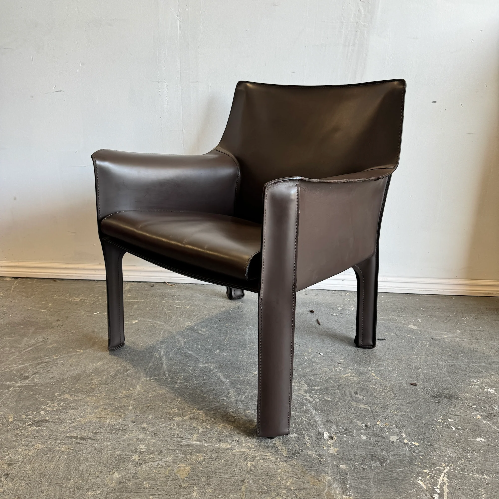 Cassina Mario Bellini Cab 414 Leather Arm Chair - Image 2