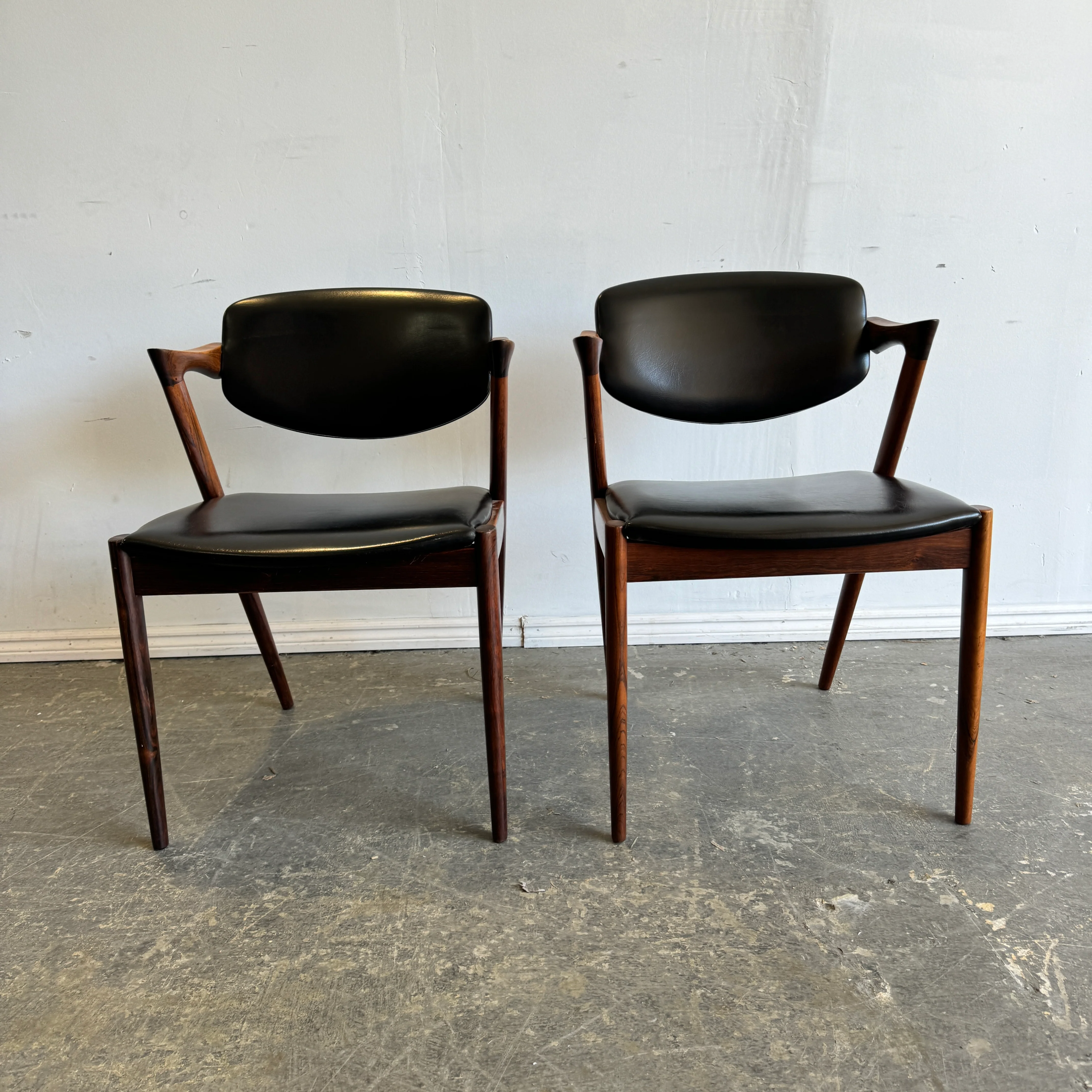 Danish Modern Model Kai Kristiansen Set of 2 Model 42 Rosewood Dining chairs - Image 2