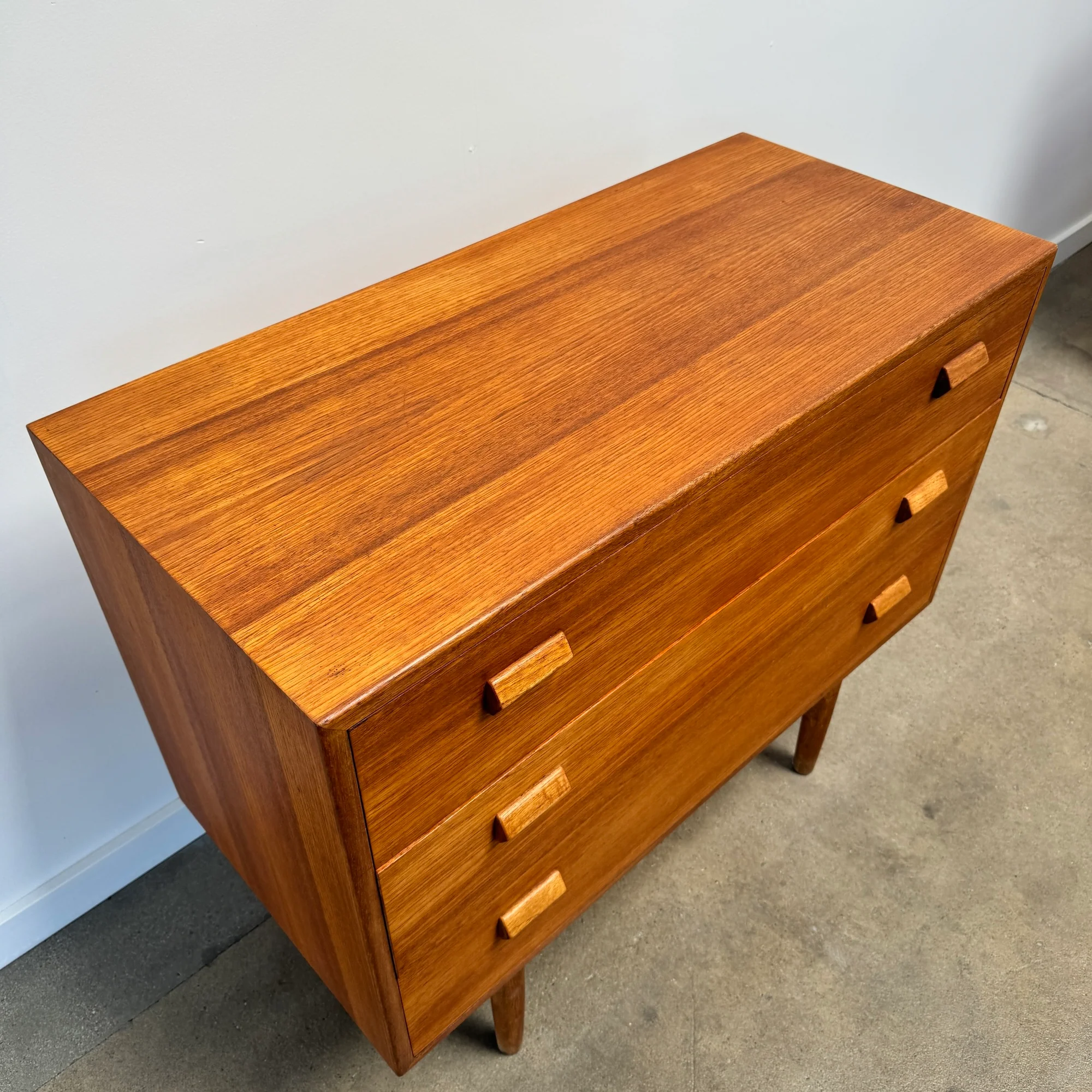 Danish Modern Borge Morgensen Teak Low Vanity Dresser - Image 4