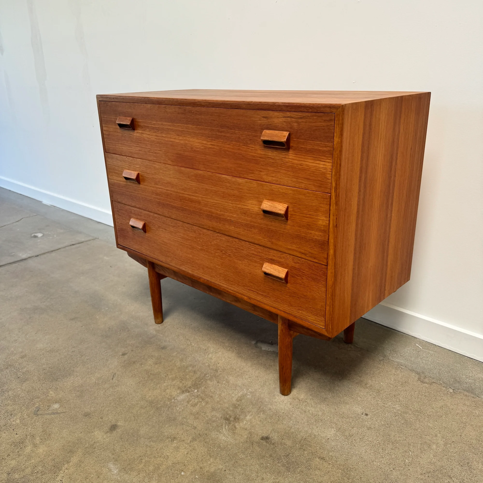 Danish Modern Borge Morgensen Teak Low Vanity Dresser - Image 6