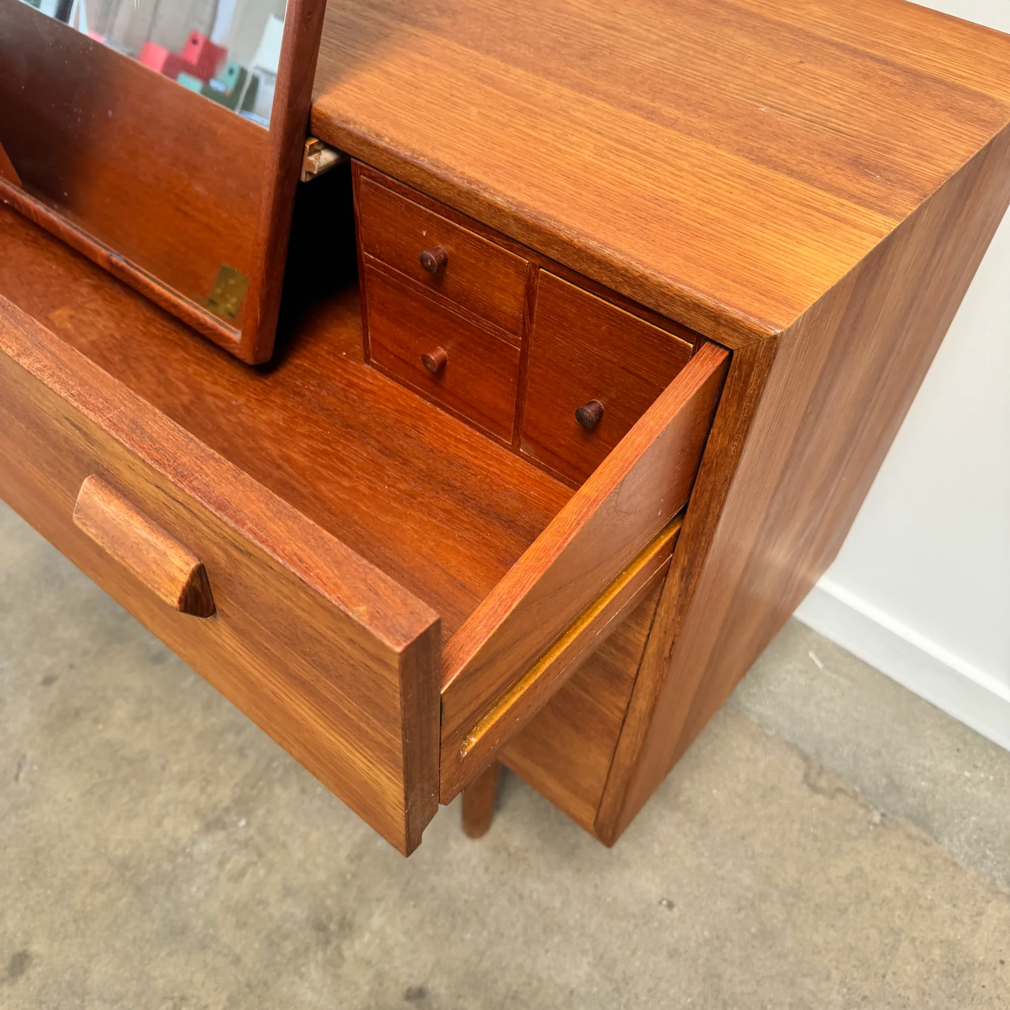 Danish Modern Borge Morgensen Teak Low Vanity Dresser - Image 8