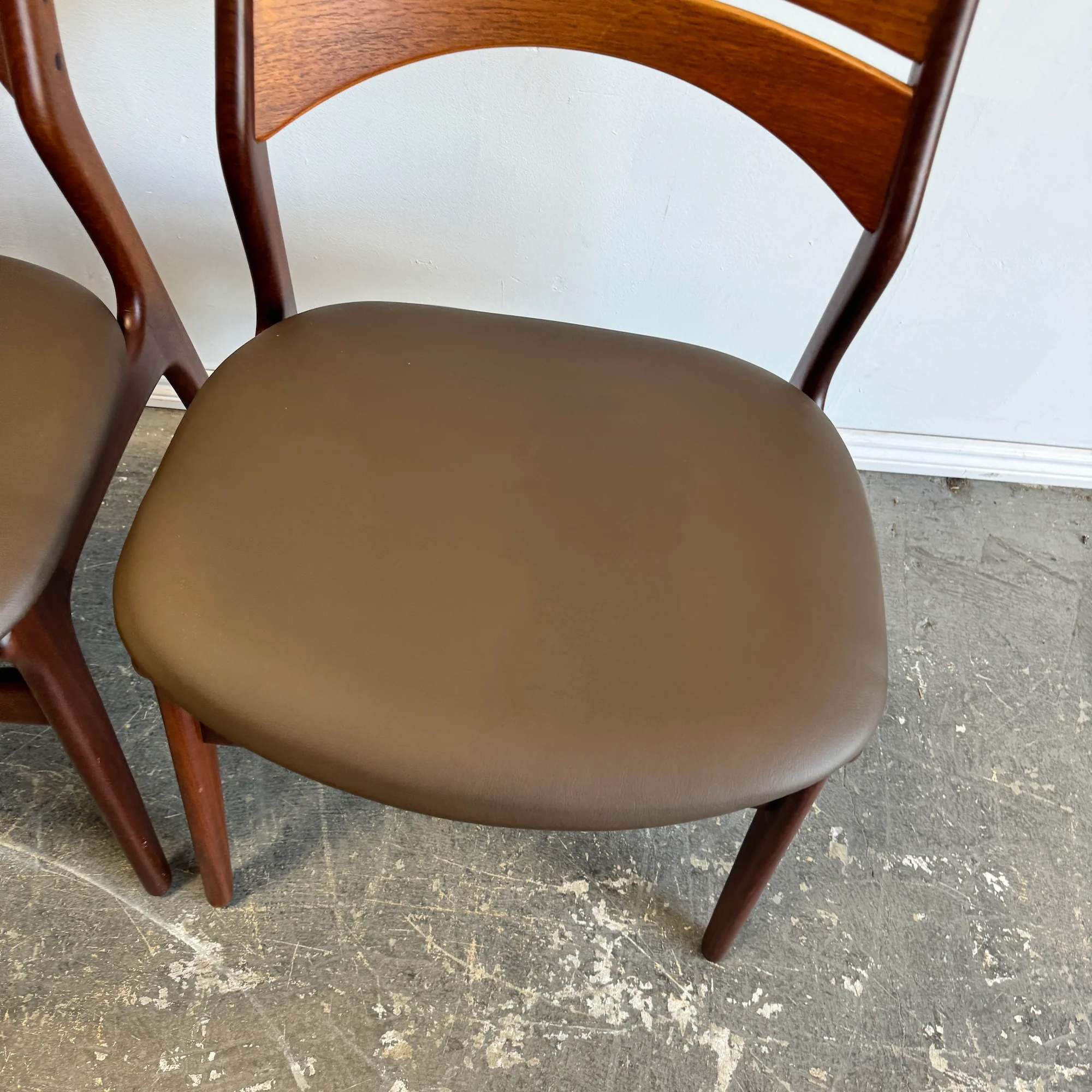 Danish Modern Erik Buch Set of 4 Model 310 Teak dining chairs - Image 5