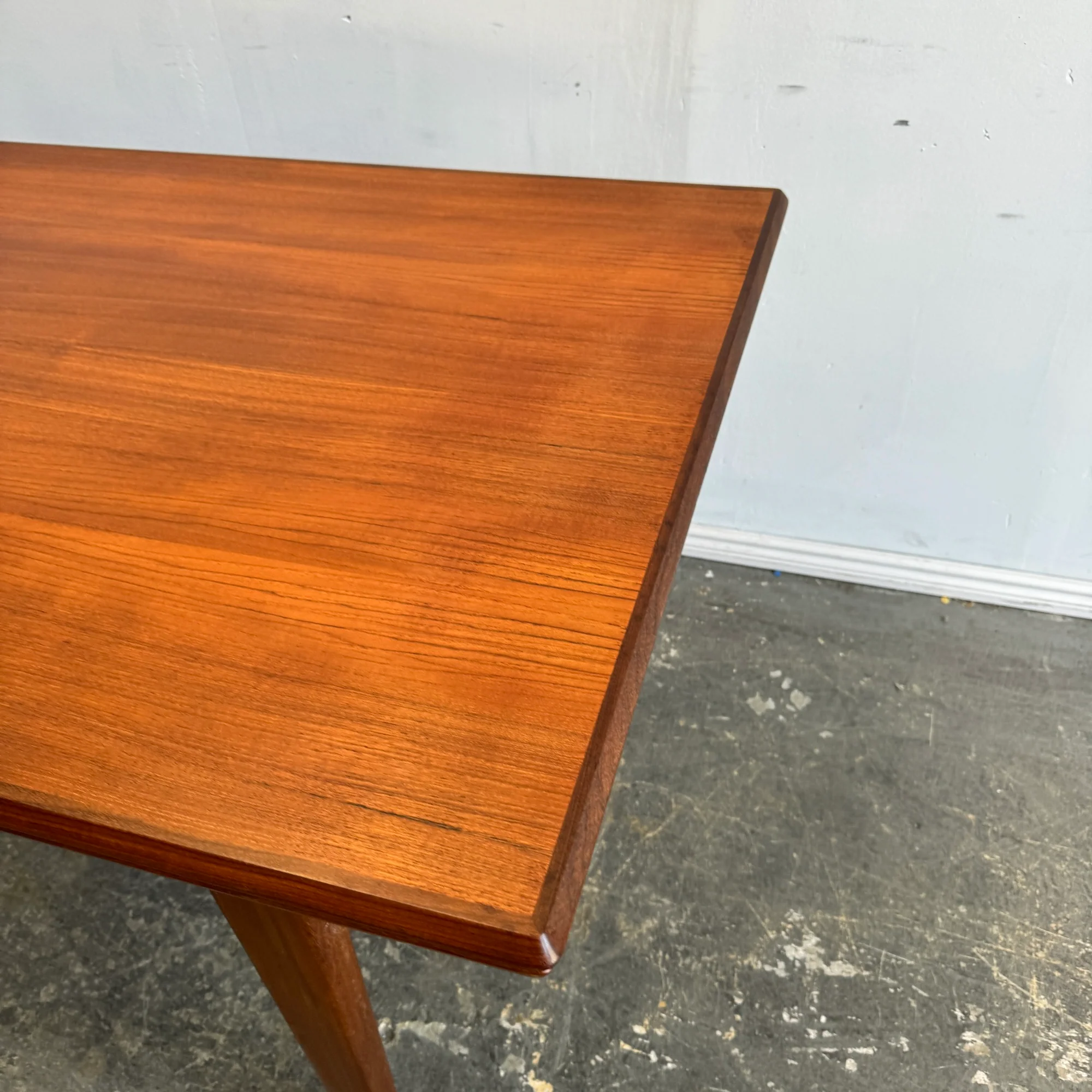 Danish Modern Expandable teak dining table - Image 8