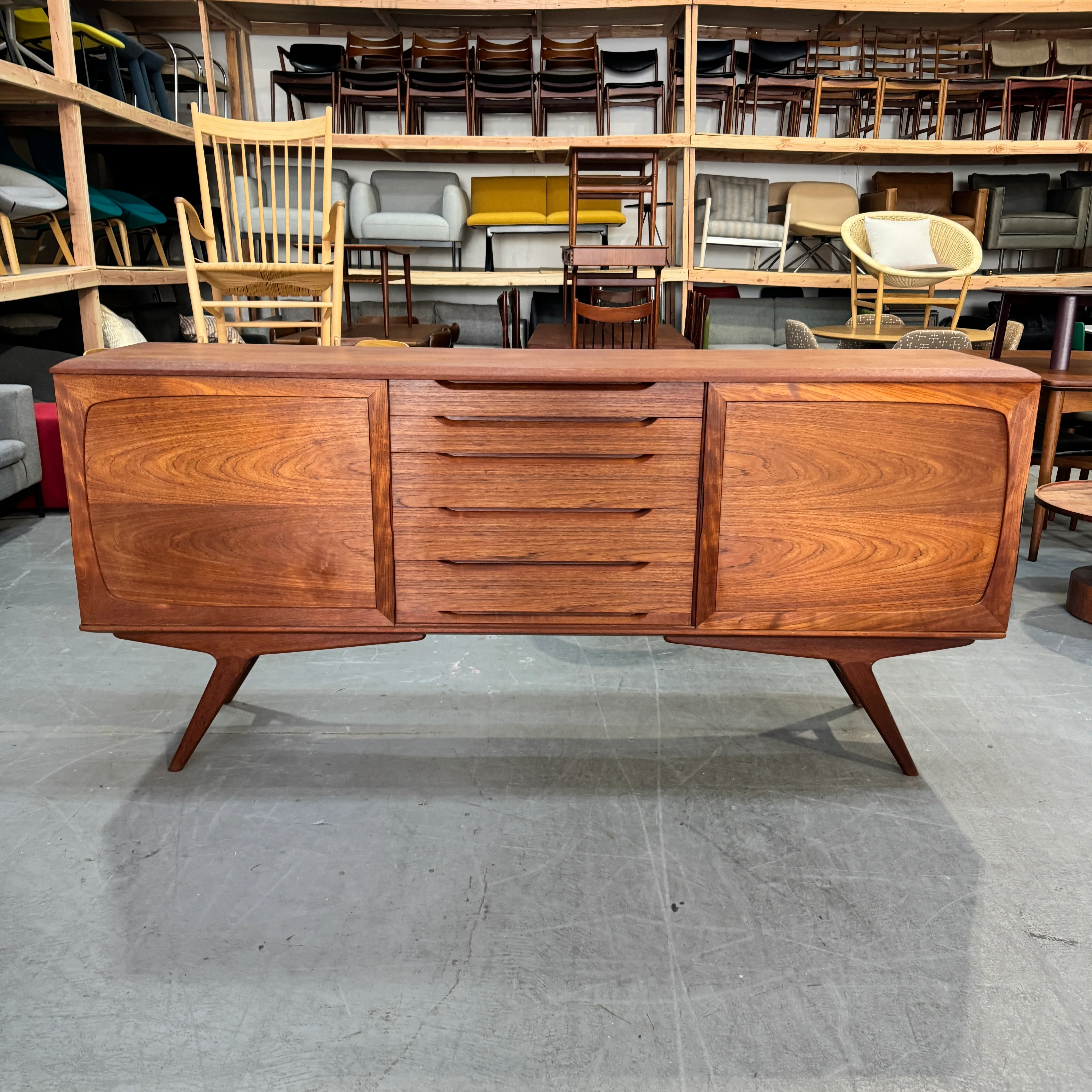 Danish Modern Harry Østergaard for Randers Møbelfabrik Credenza