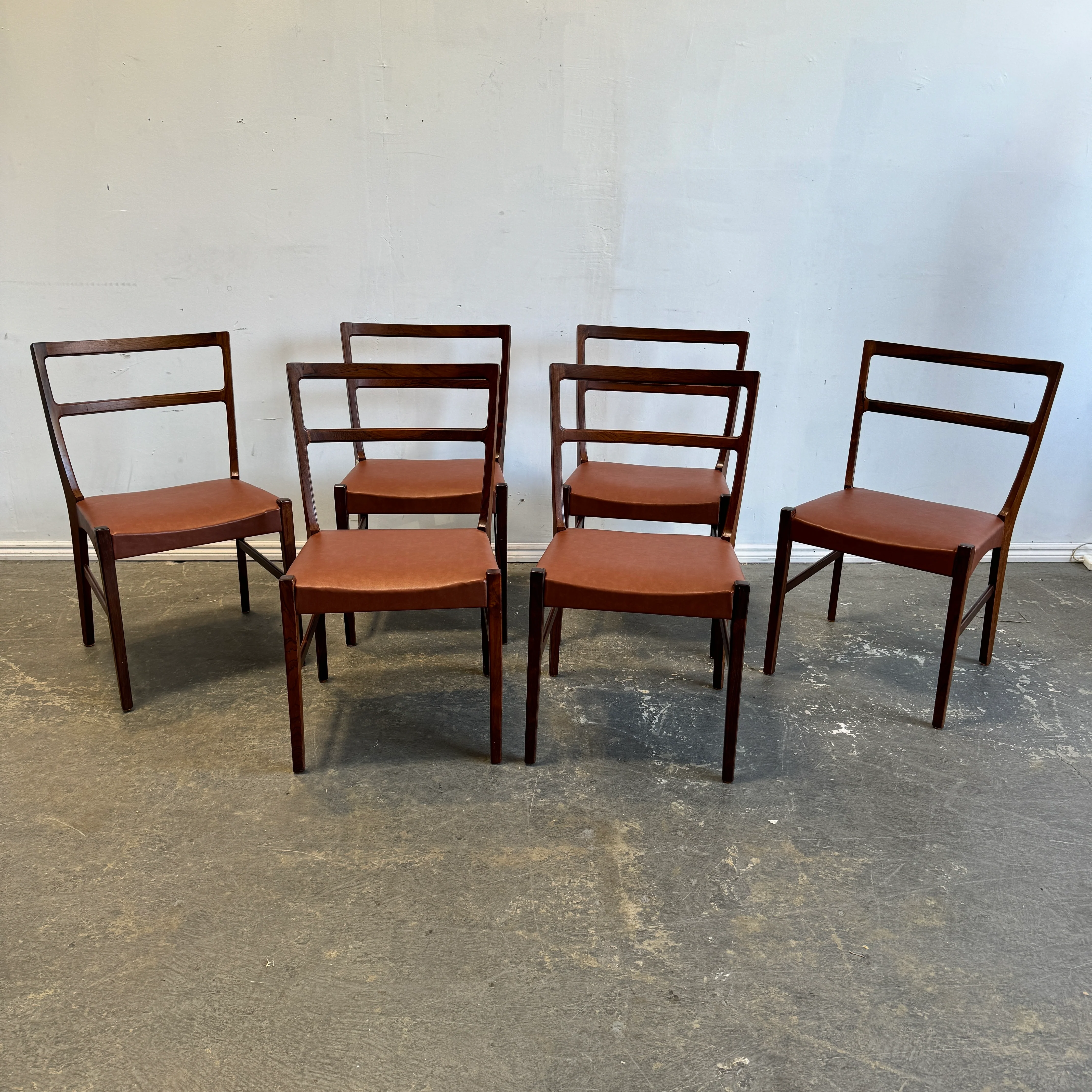 Danish Modern Johannes Andersen Six Dining Chairs Rosewood and Leather Upholstery