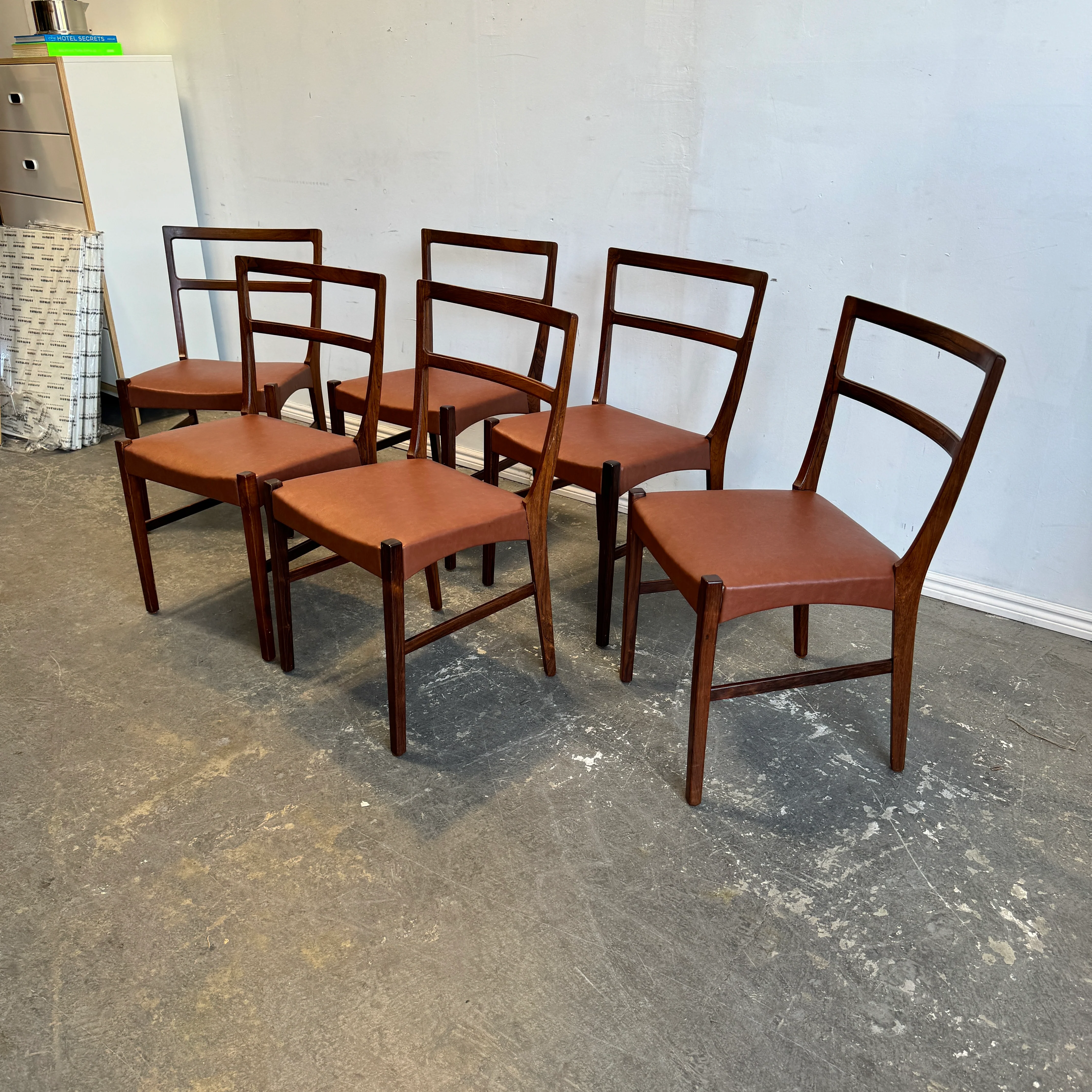 Danish Modern Johannes Andersen Six Dining Chairs Rosewood and Leather Upholstery - Image 2