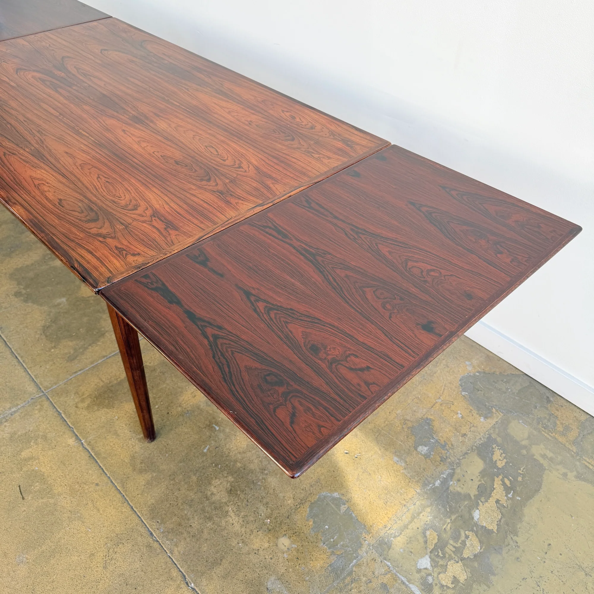 Danish Modern Rosewood Extendable Table by Gunni Omann - Image 5