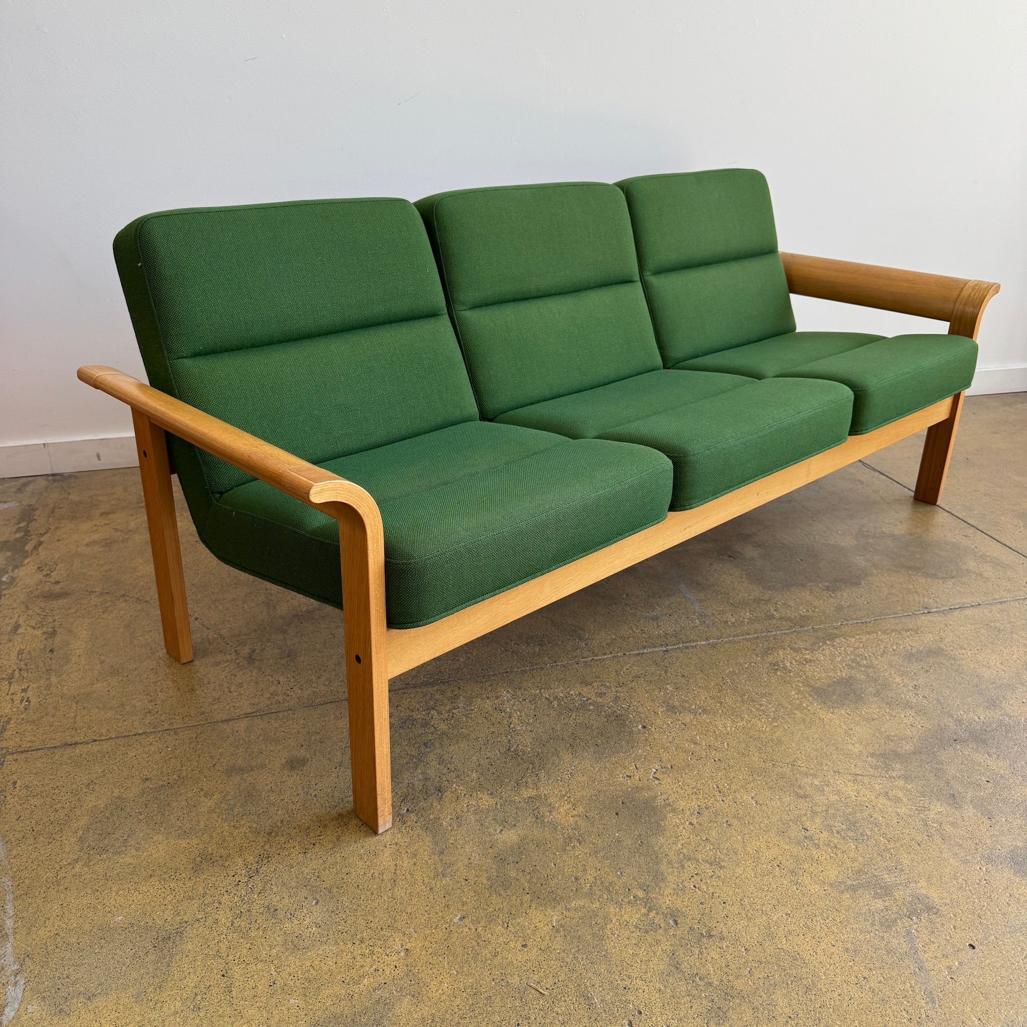 Danish Modern Rud Thygesen & Johnny Sørensen Sofa for Magnus Olesen (Kvadrat Fabric)