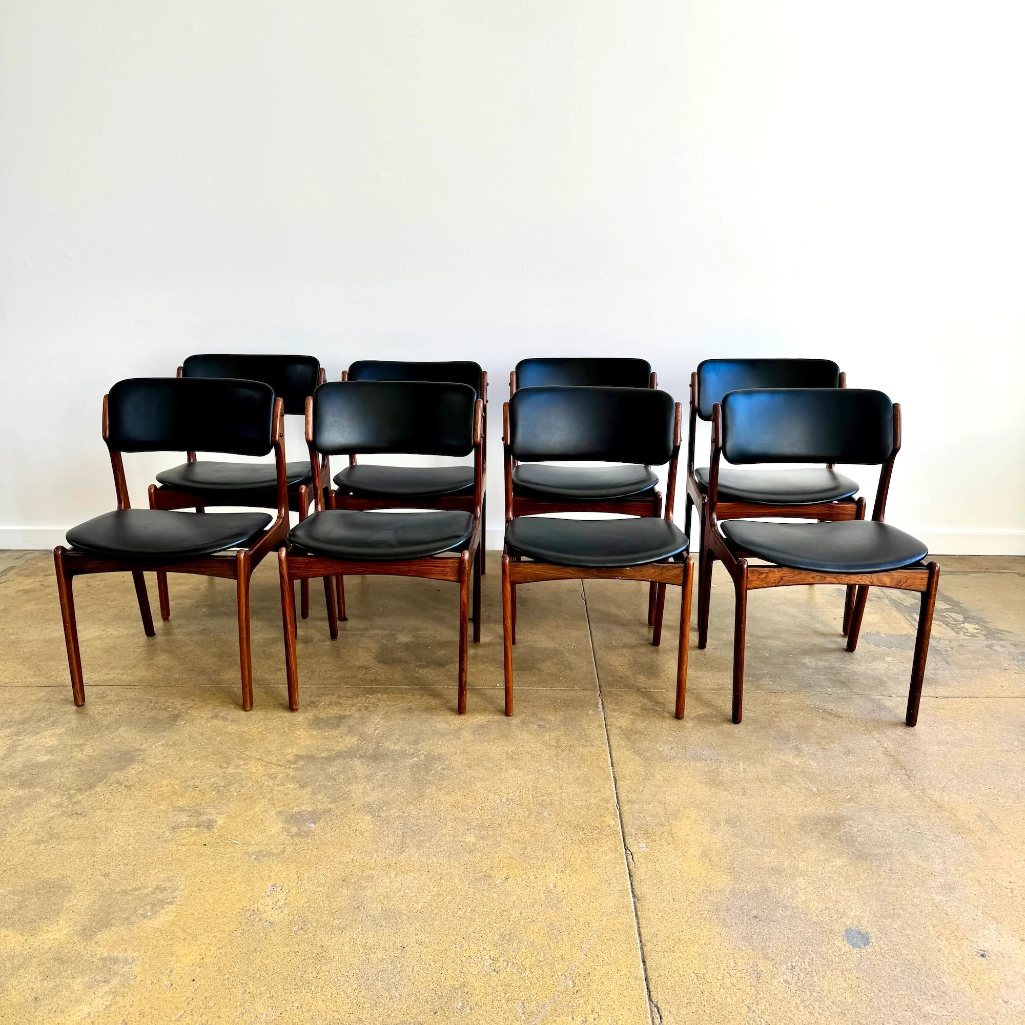 Danish Modern set of 8 Erik Buch Model 49 Rosewood Dining chairs