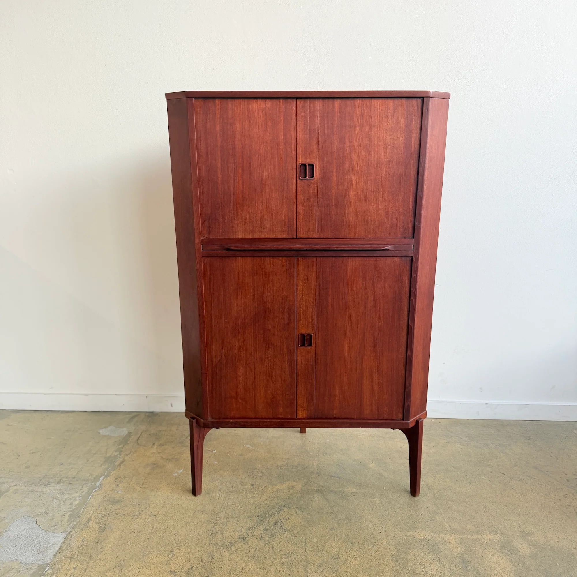 Mid-Century Modern