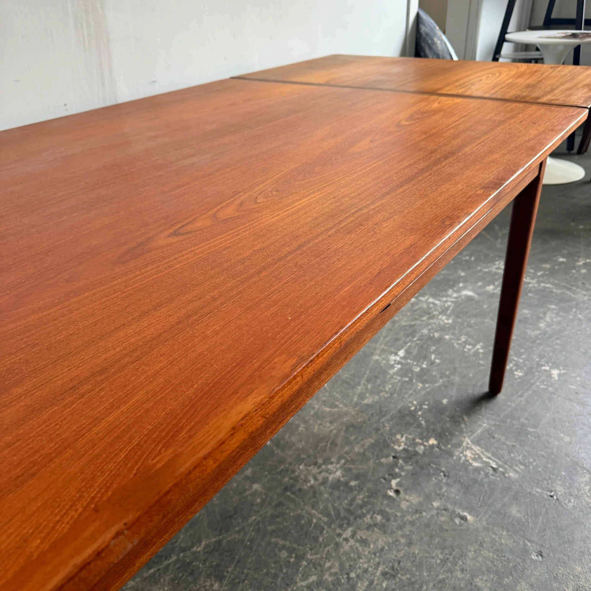 Danish Modern Teak Expandable Dining Table - Image 4