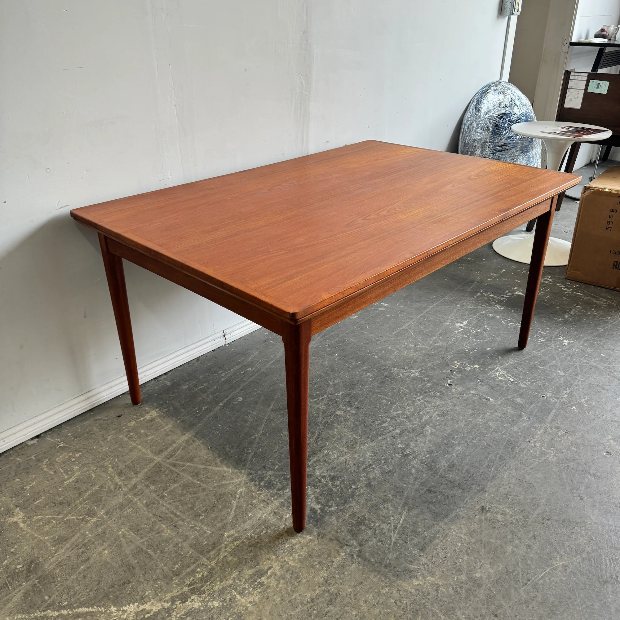 Danish Modern Teak Expandable Dining Table - Image 9
