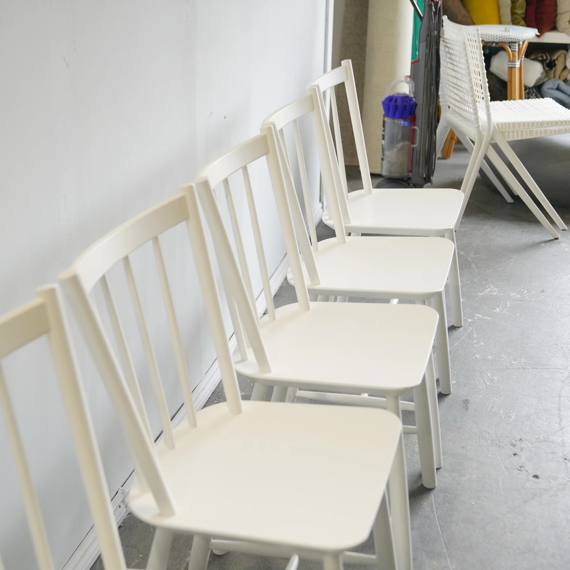 Design Within Reach Hay set of 6 J 41 Side Chair - Image 6