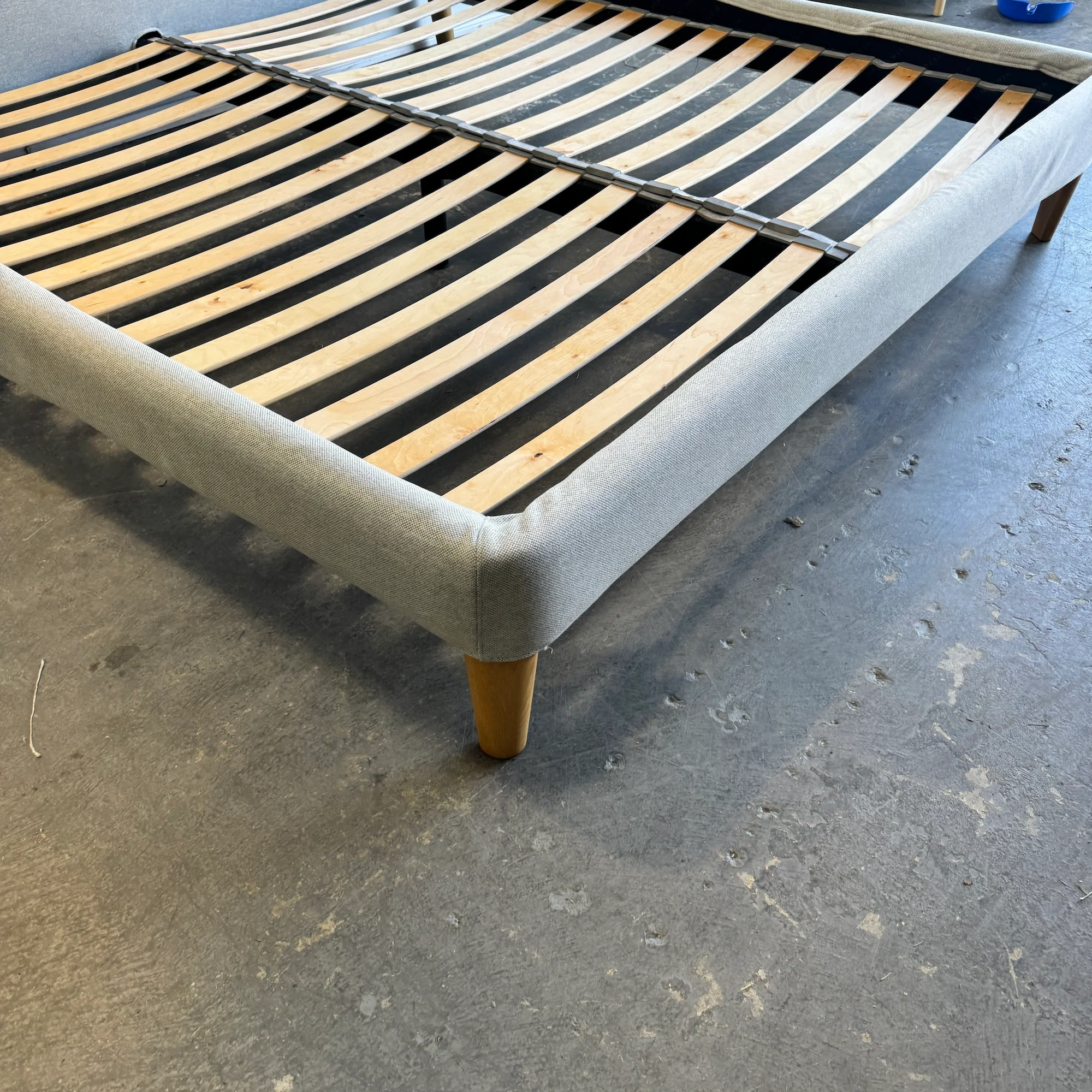Design Within Reach King Parallel Bed - Image 5