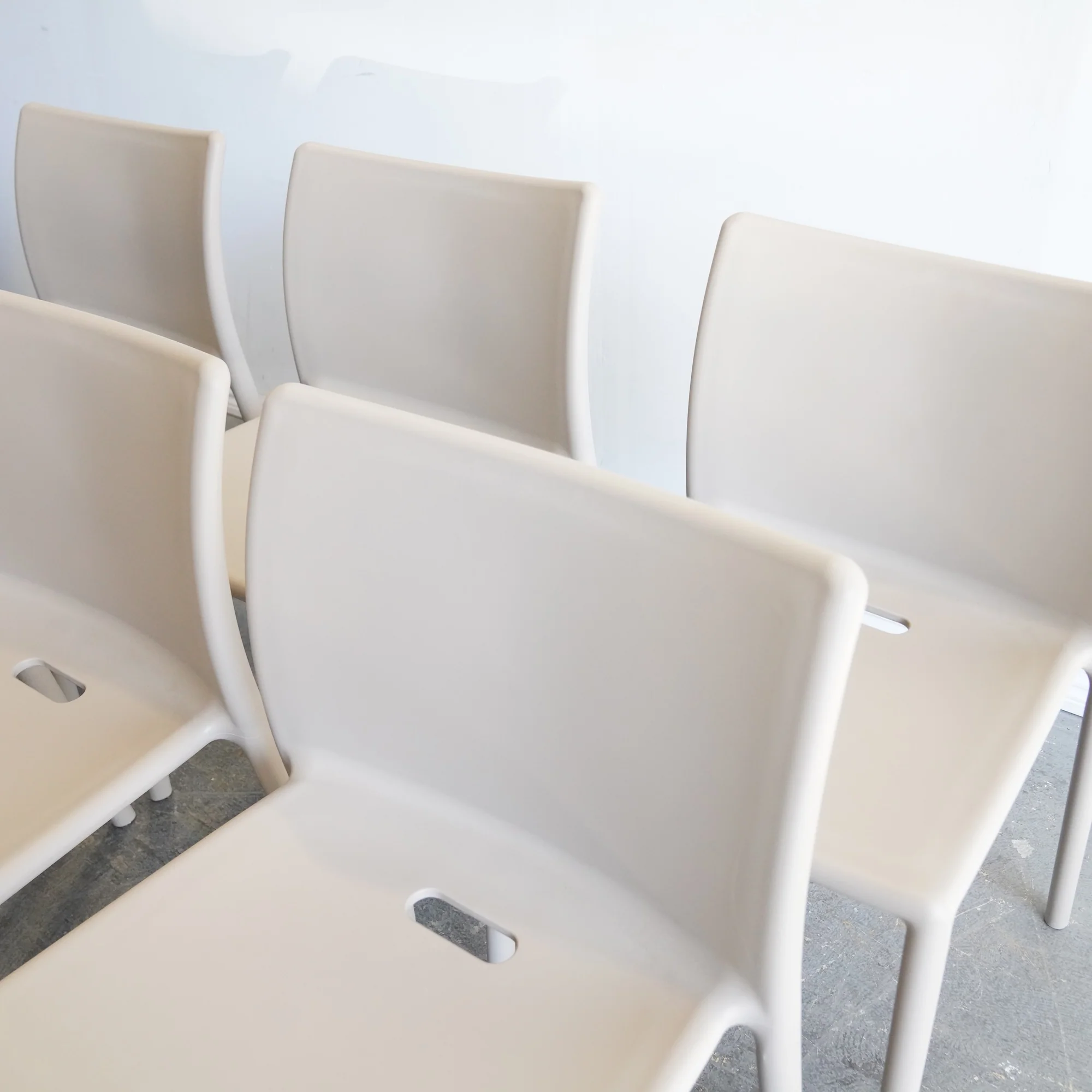 Design Within Reach Magis air outdoor chair - Image 4