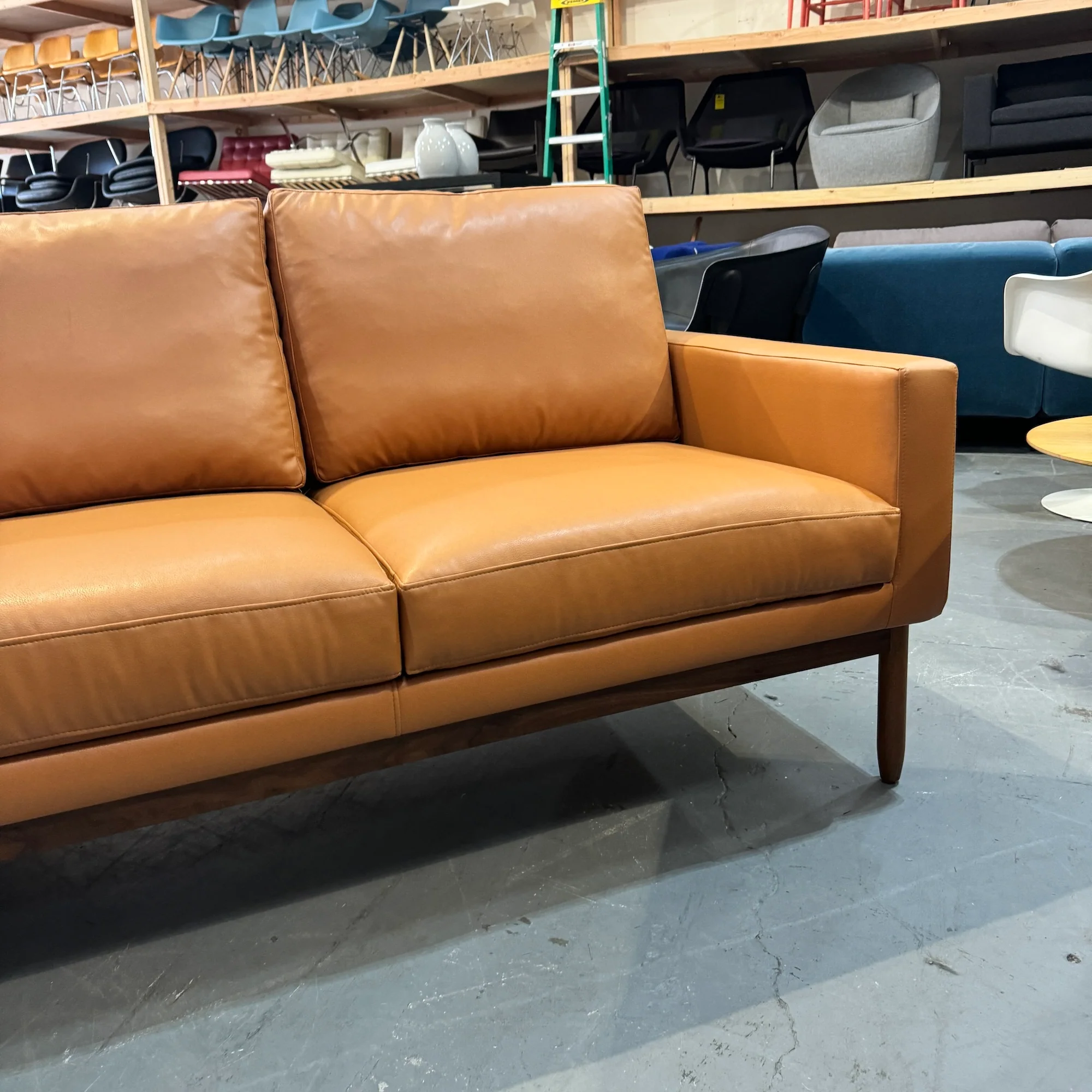 Design Within Reach Raleigh leather Three seater Sofa - Image 6