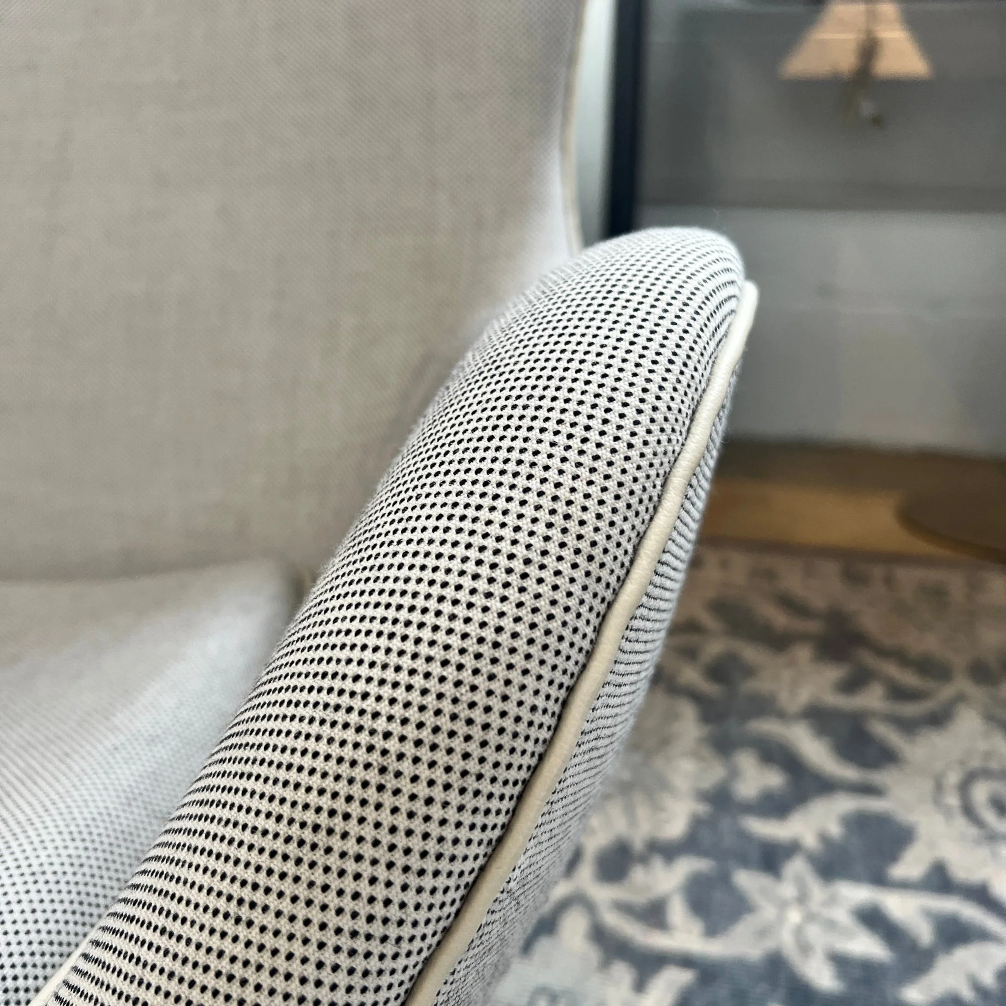 Fritz Hansen Authentic Arne Jacobsen Egg chair by Design Within Reach - Image 5