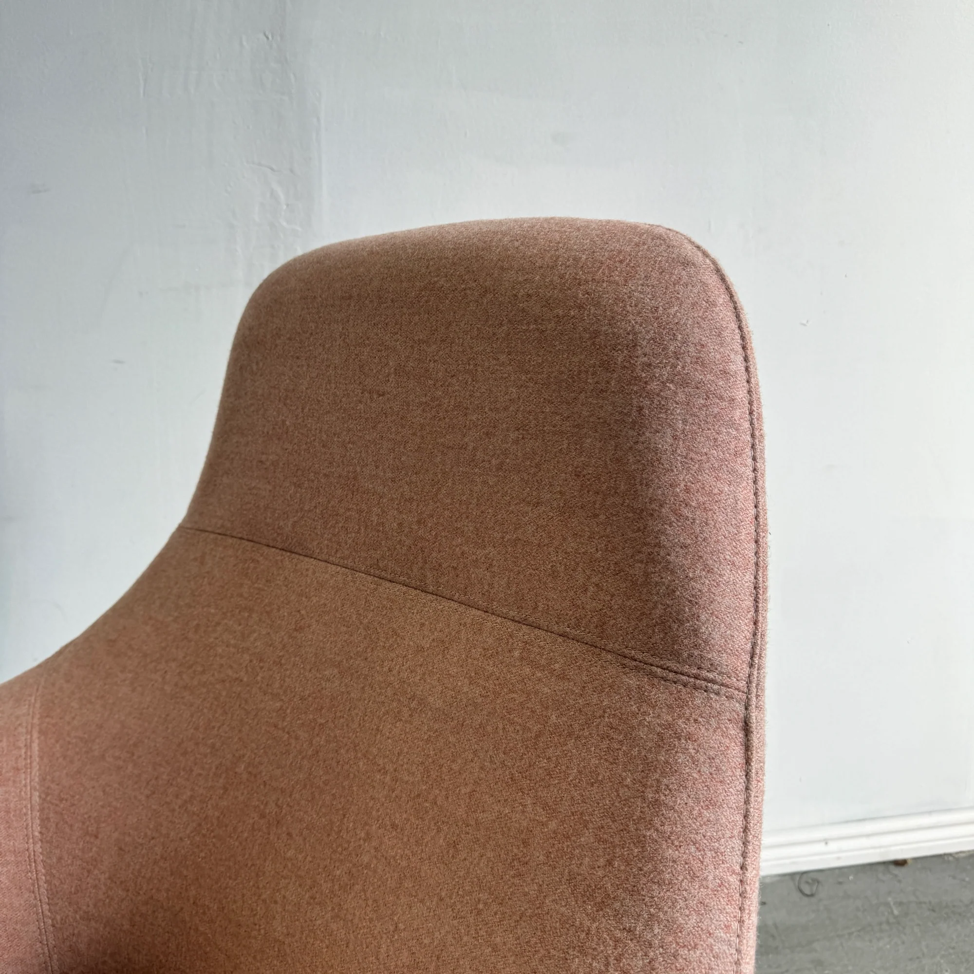 Herman Miller Naughtone Always Lounge chair - Image 2