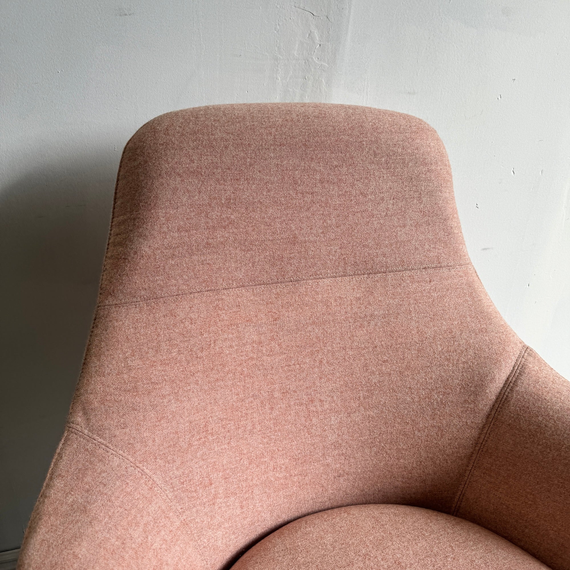 Herman Miller Naughtone Always Lounge chair - Image 5
