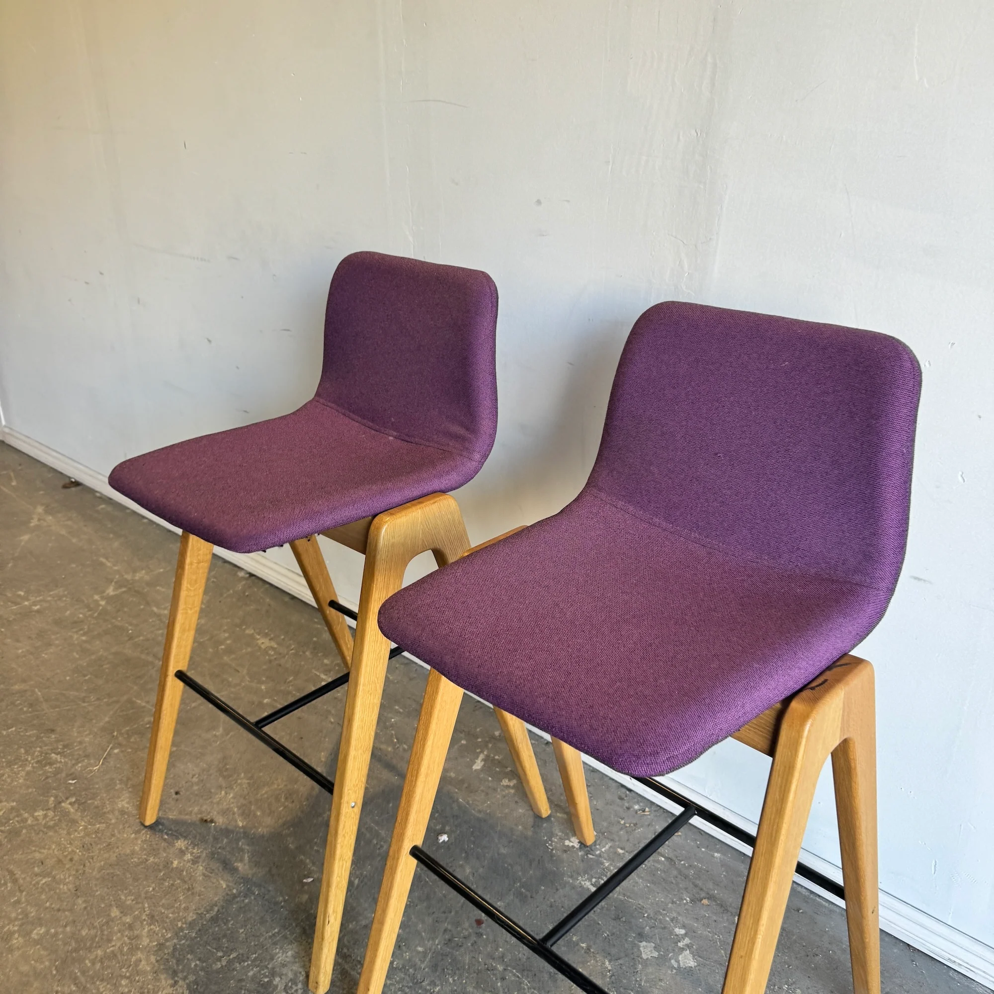 Herman Miller Naughtone Viv set of 2 Barstools - Image 6