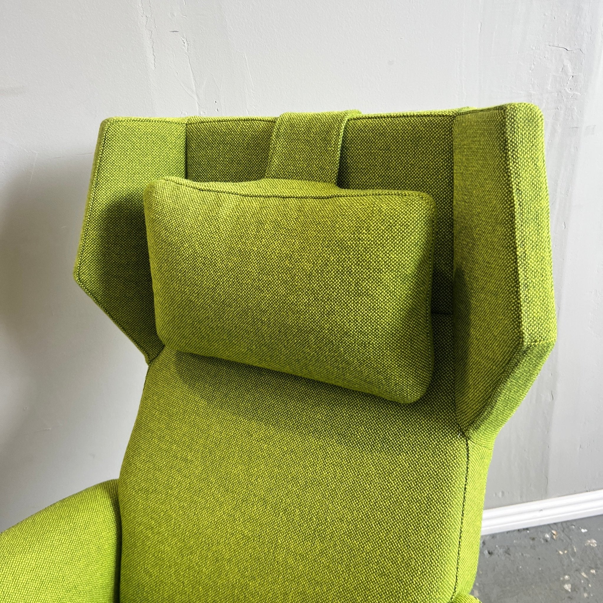 High End Swedese Select Recliner lounge chair - Image 5