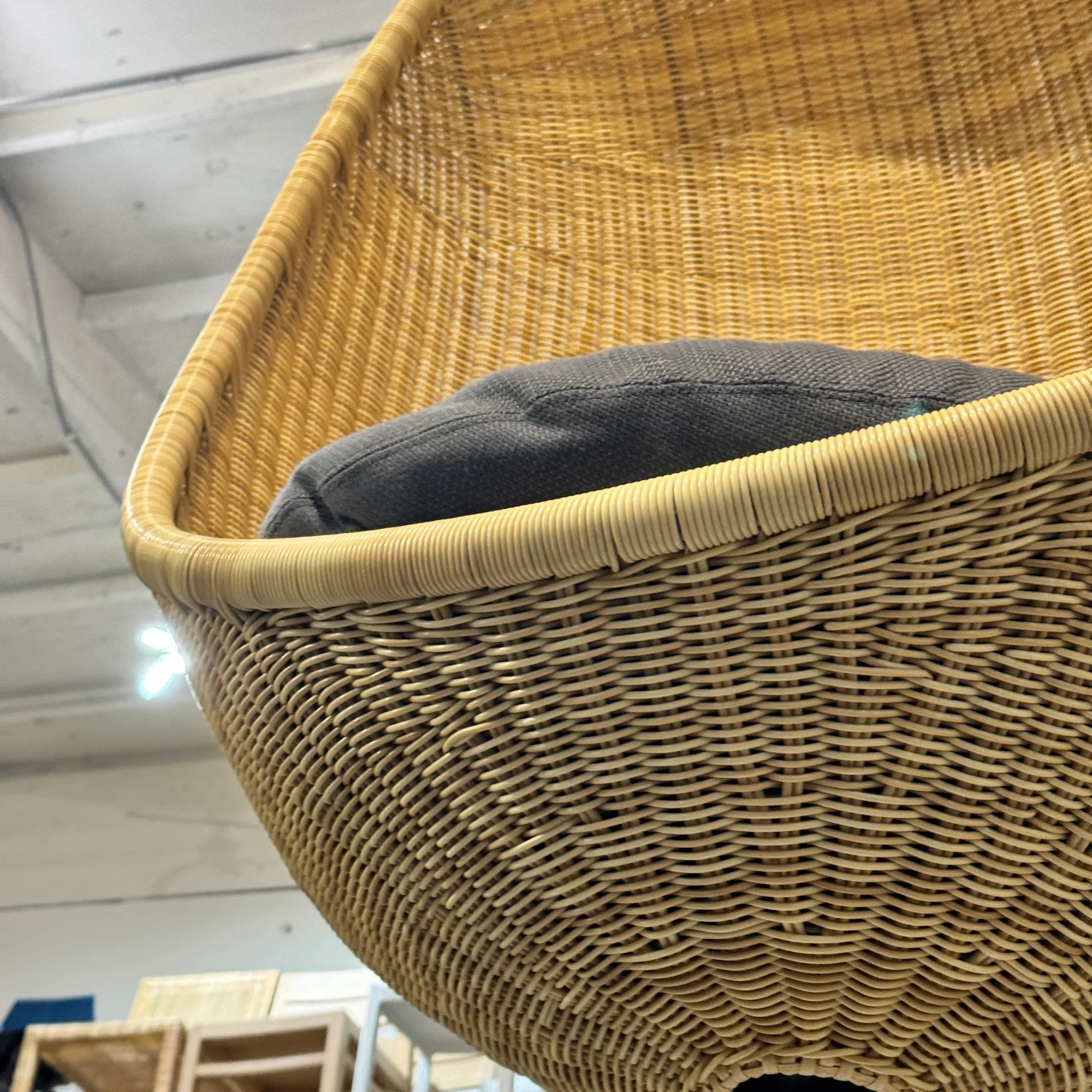 Iconic Nanna Ditzel Hanging Egg Chair by Sika Design - Image 5