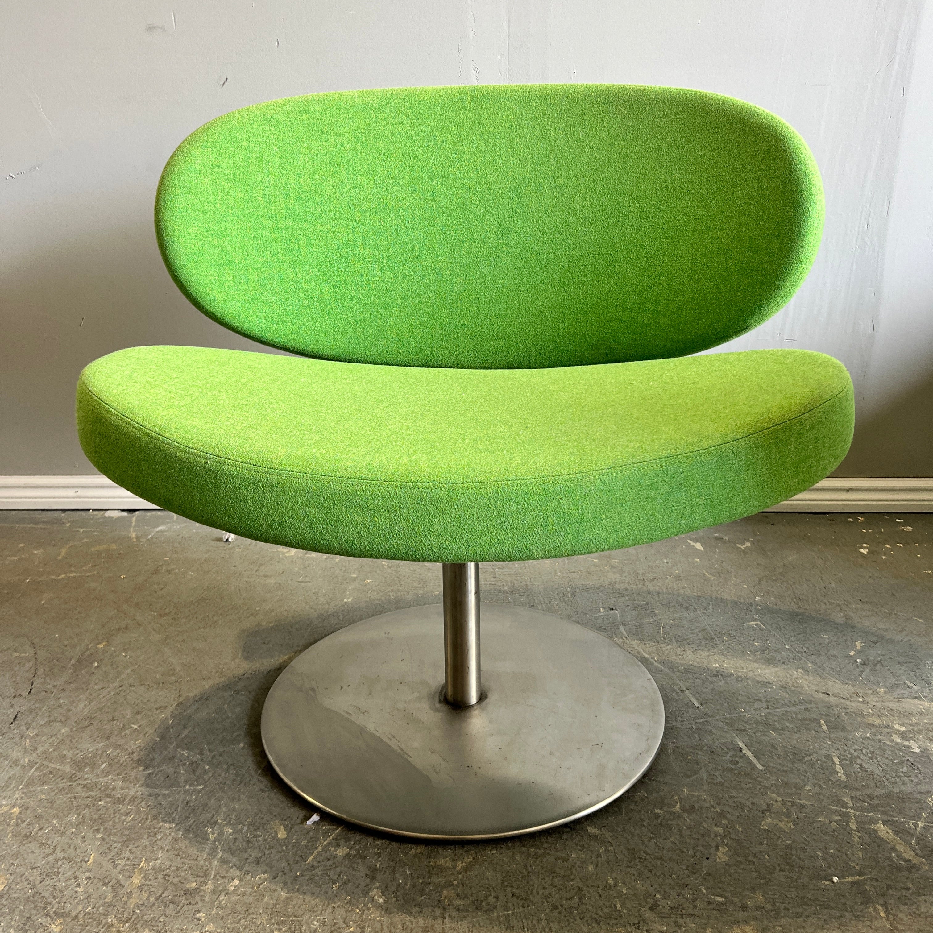 Italian Designer chair -sunset swivel chair from Cappellini (Retail $5000+) - Image 3