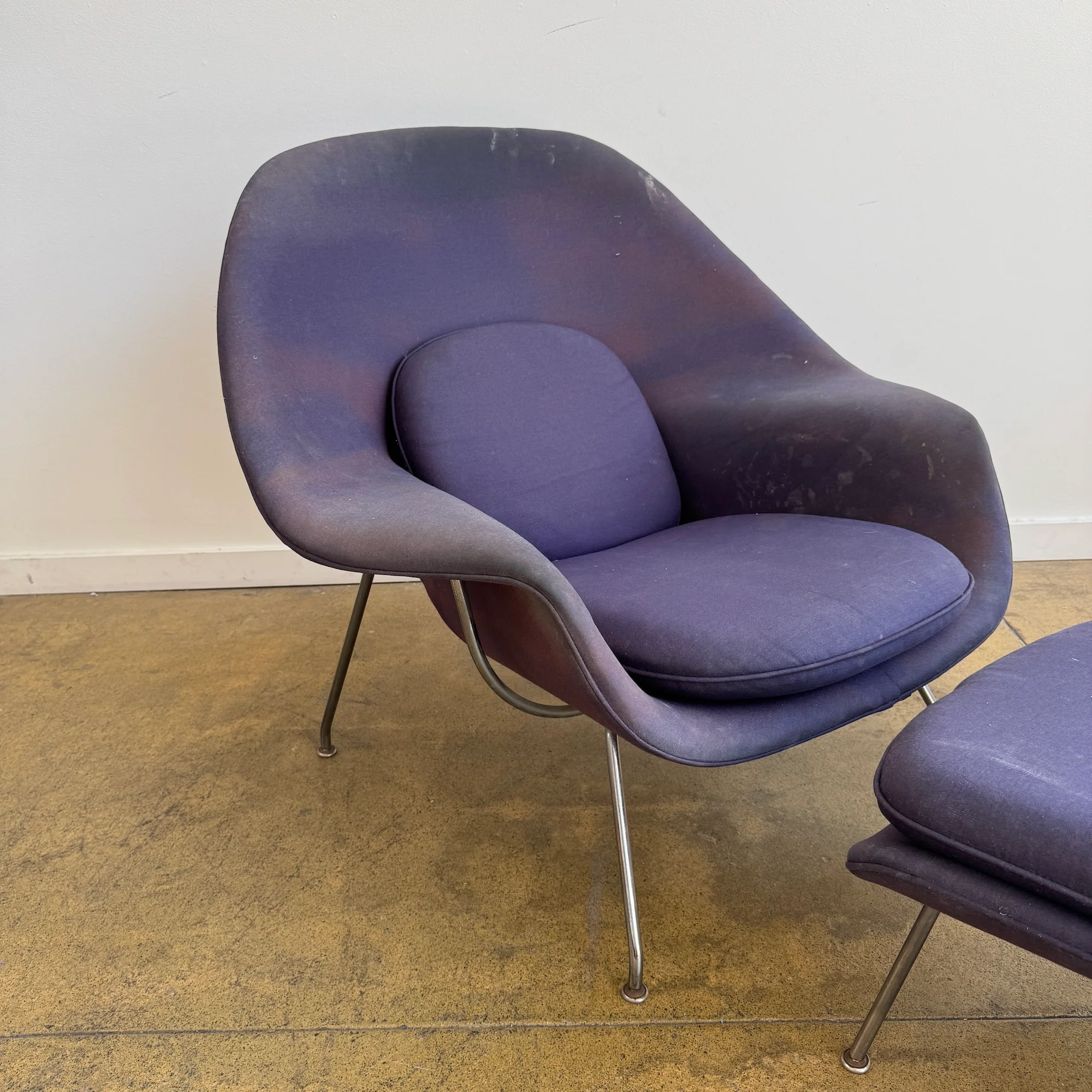 Knoll Eero Saarinen Womb Chair & Ottoman, 1980s (Free Upholstery) - Image 3