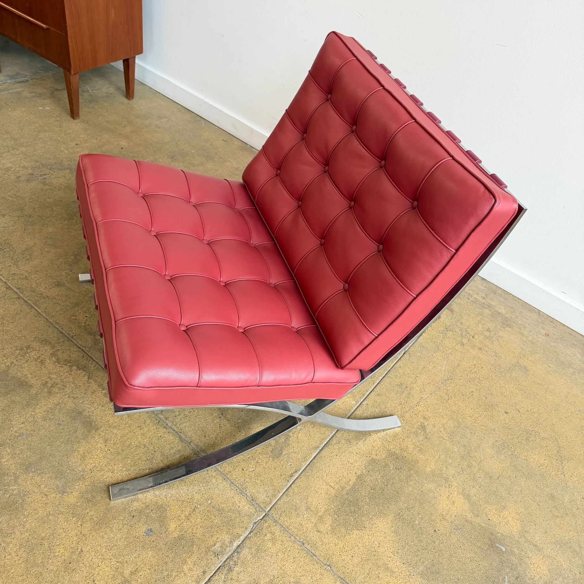 Knoll Mies Van Der Rohe iconic Barcelona chair - Burgundy - Image 4