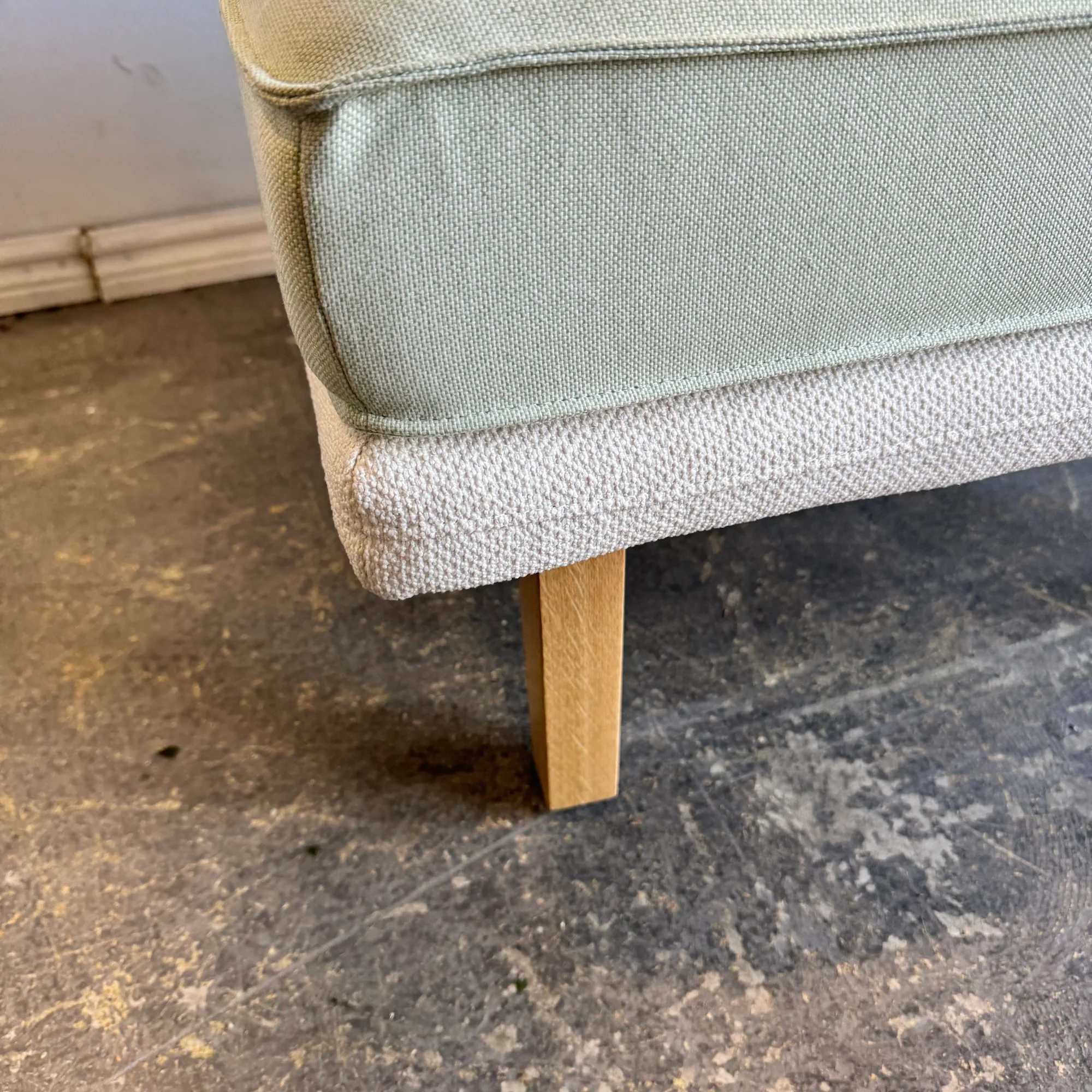 Knoll Rockwell Unscripted® Ottoman (Small) - Image 4