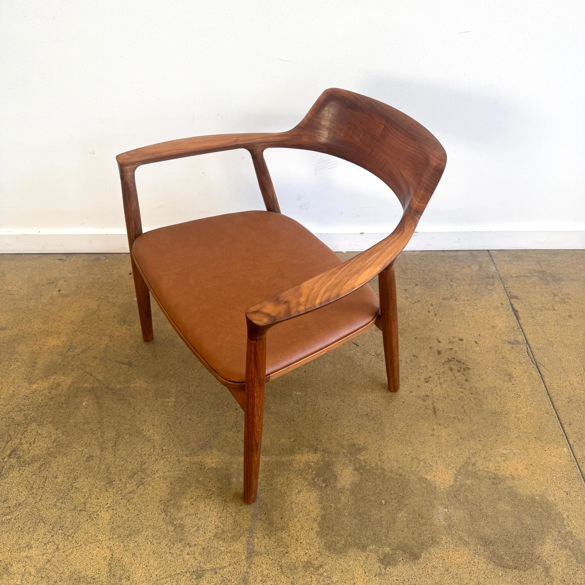 Maruni Hiroshima Walnut Leather Lounge Chair by Naoto Fukasawa - Image 6