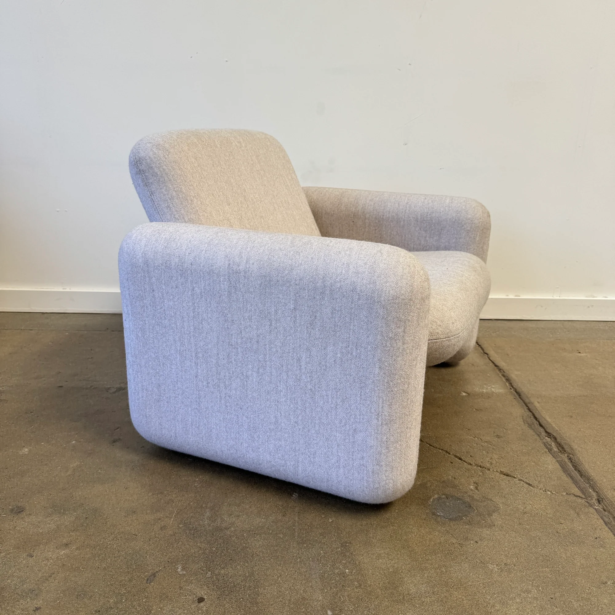 New! Herman Miller Ray Wilkes Chiclet Chair - Image 2