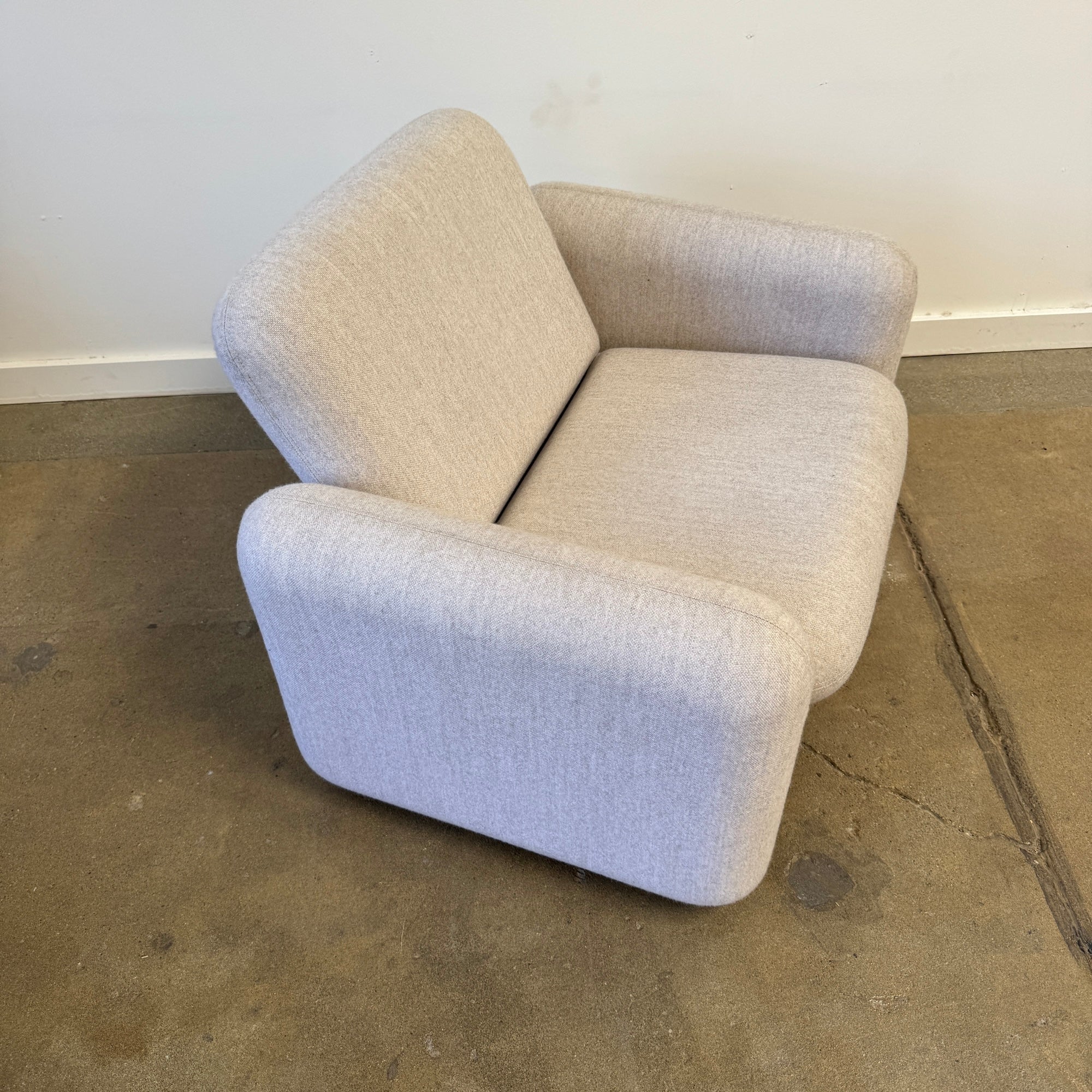 New! Herman Miller Ray Wilkes Chiclet Chair - Image 3